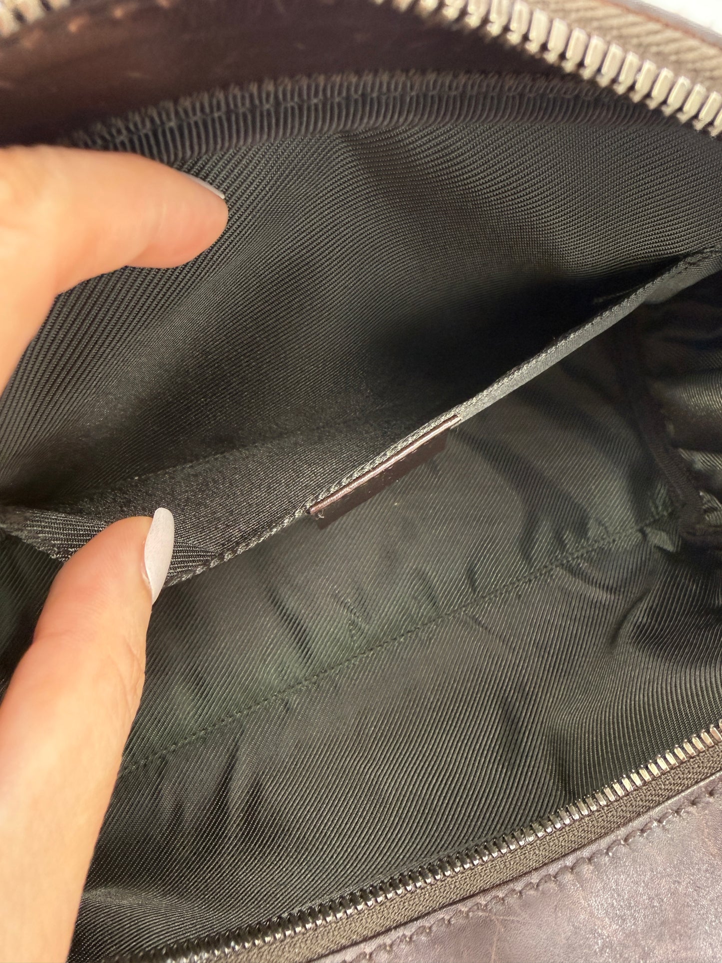 Gucci Supreme Coated Canvas Zippered Toiletry Unisex