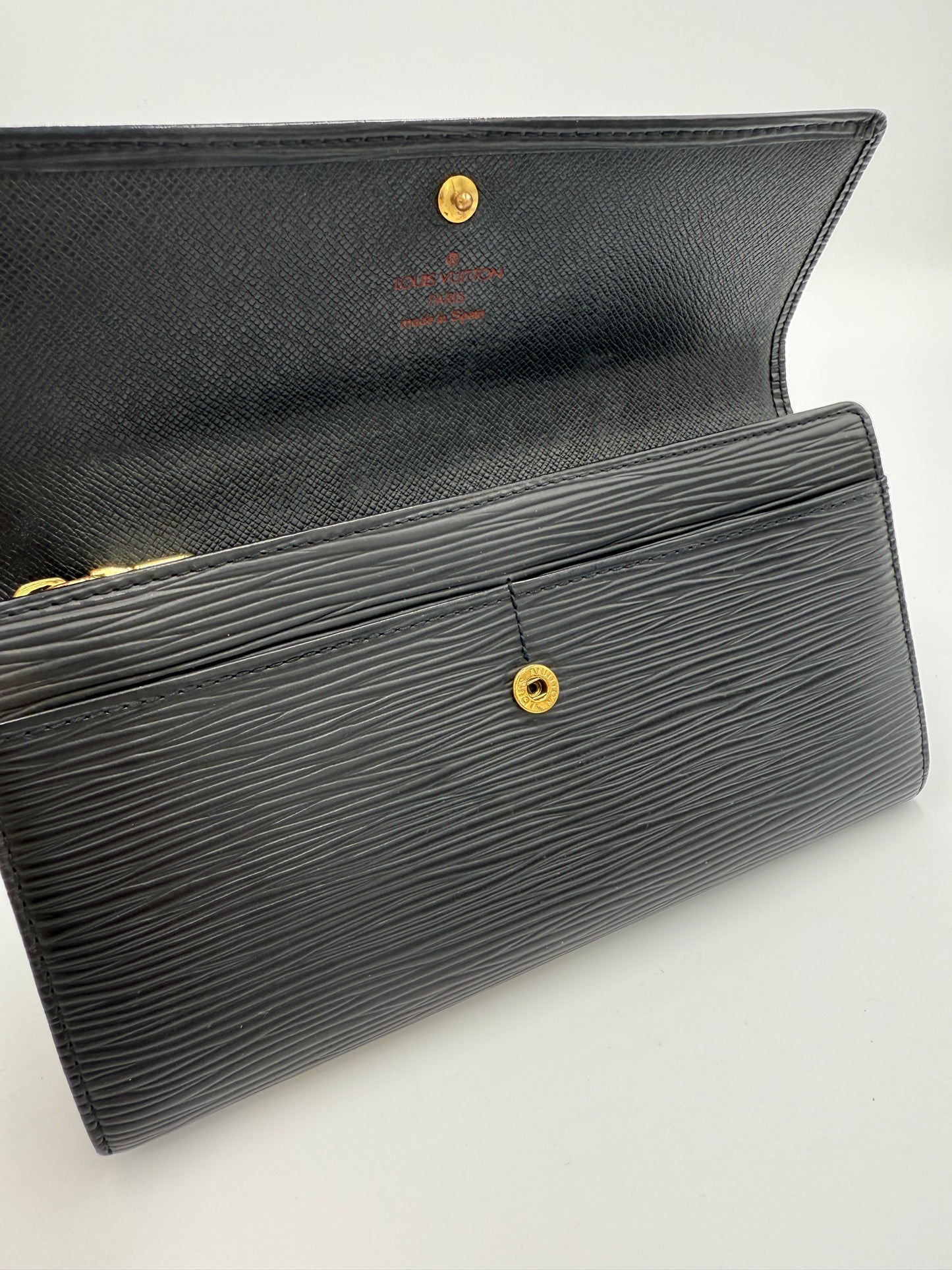 Louis Vuitton Black Epi Leather Sarah Wallet CA0969