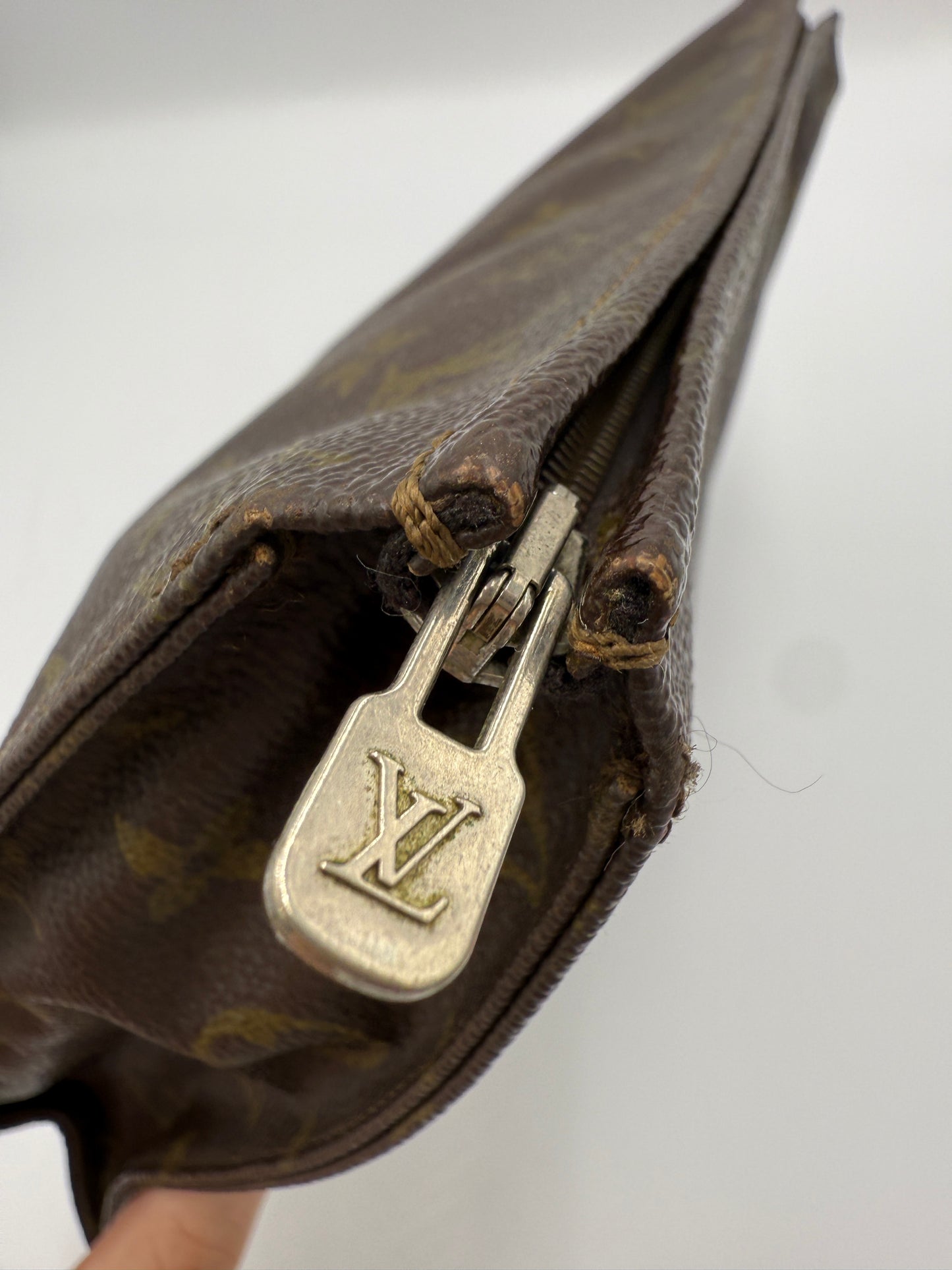 Louis Vuitton Monogram Coated Canvas Toiletry Pouch 26 cm 843