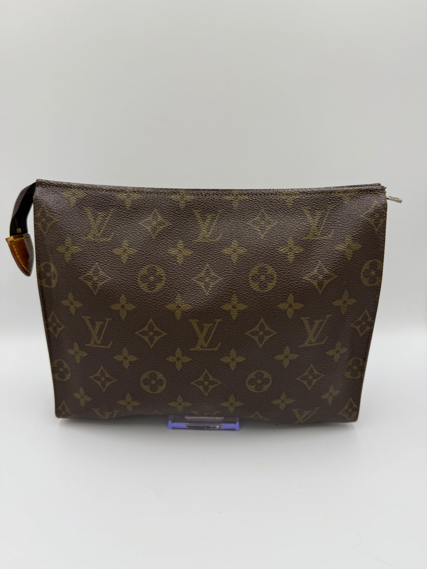 Louis Vuitton Monogram Coated Canvas Toiletry Pouch 26 cm 843