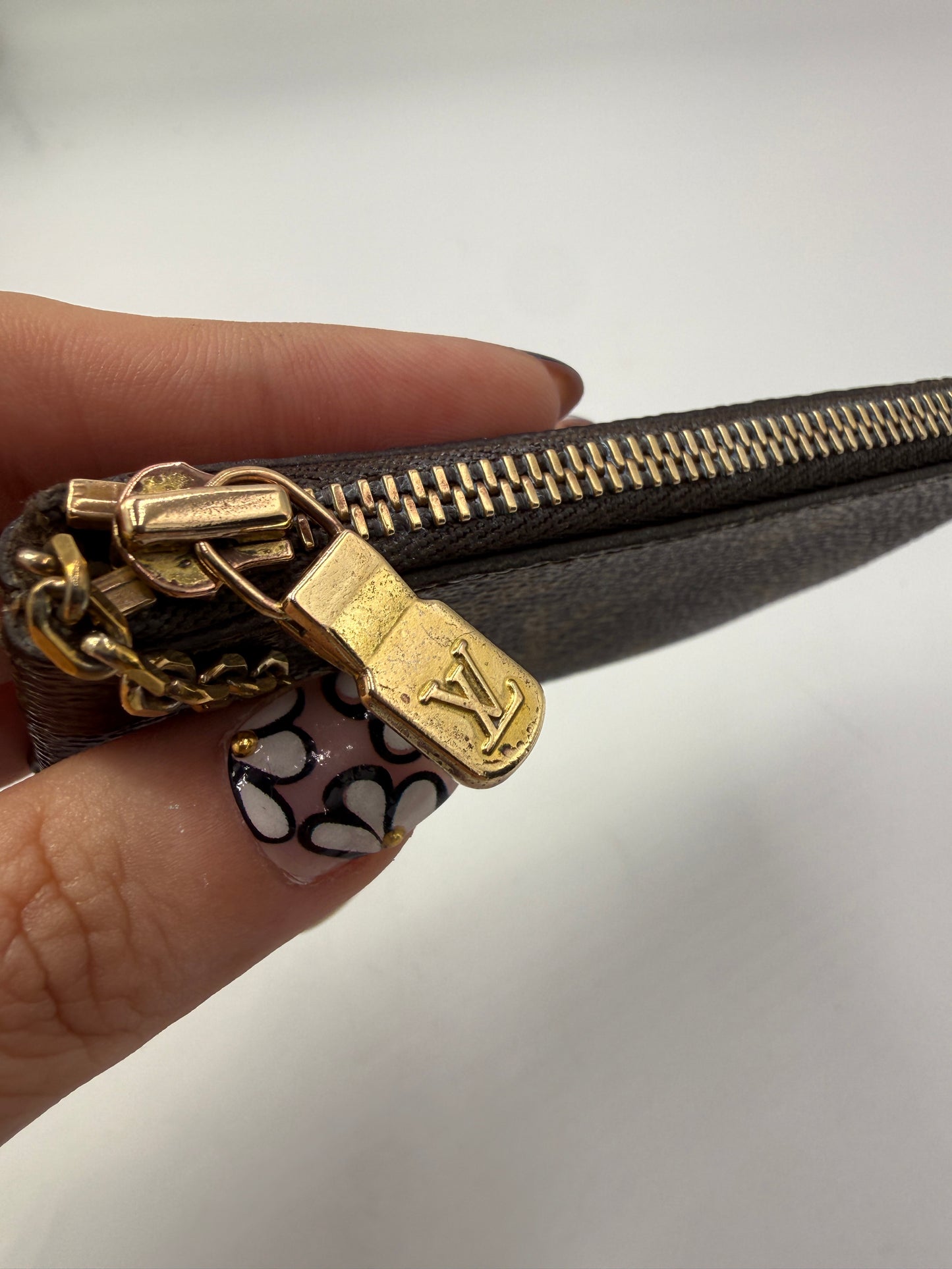 Louis Vuitton Monogram Coated Canvas Key Cles 882ET