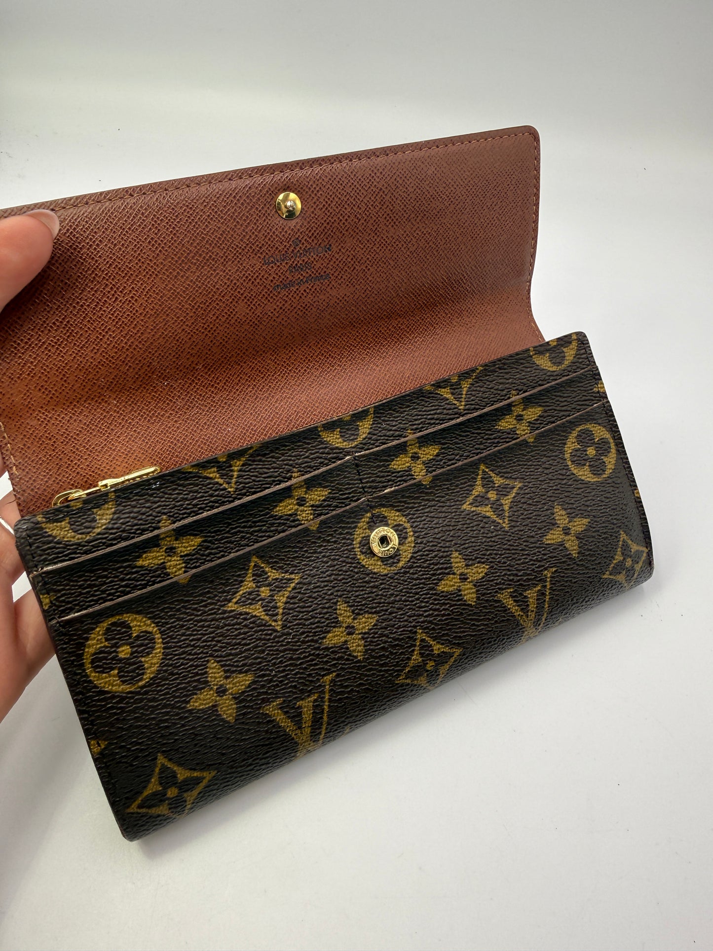 Louis Vuitton Monogram Sarah Wallet with Unbranded Chain MI0096