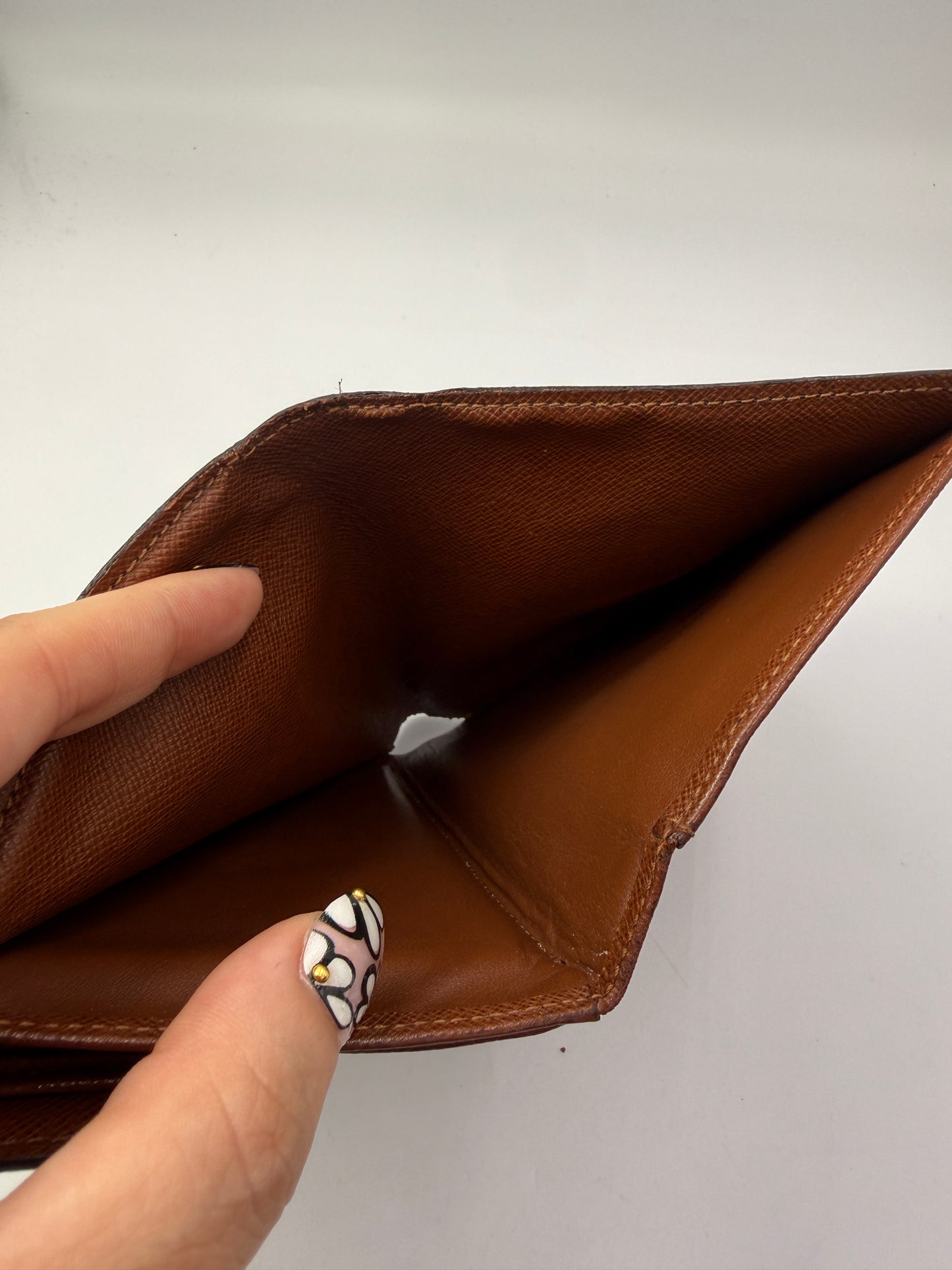 Louis Vuitton Monogram Compact International Wallet SP1001