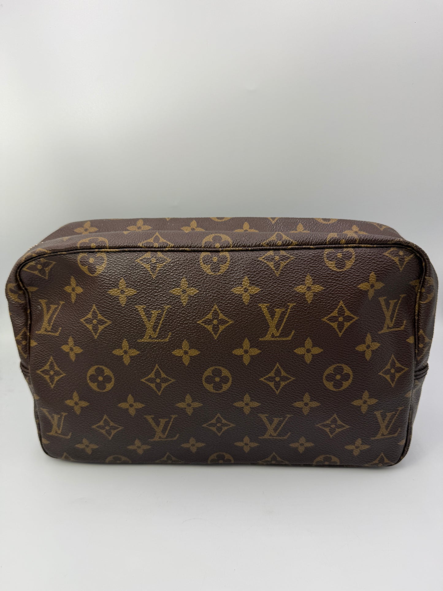 Louis Vuitton Monogram Coated Canvas Toiletry 28 cm 881TH