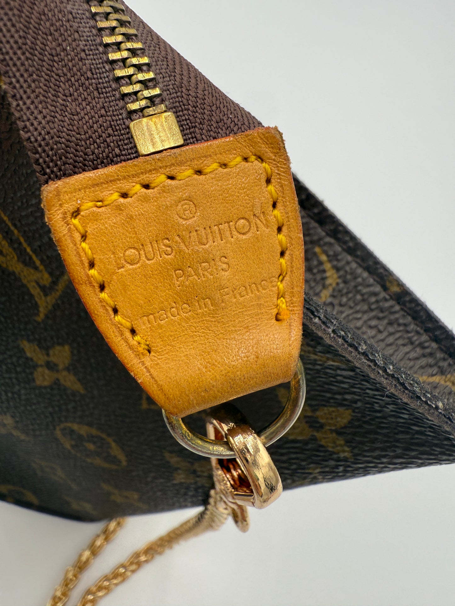 Louis Vuitton Monogram Coated Canvas Toiletry 15 cm