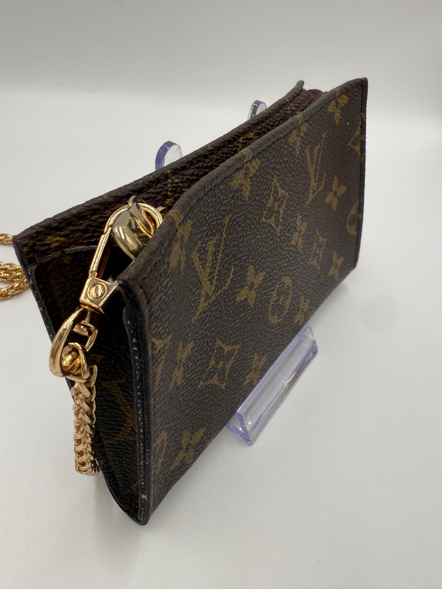Louis Vuitton Monogram Coated Canvas Toiletry 15 cm