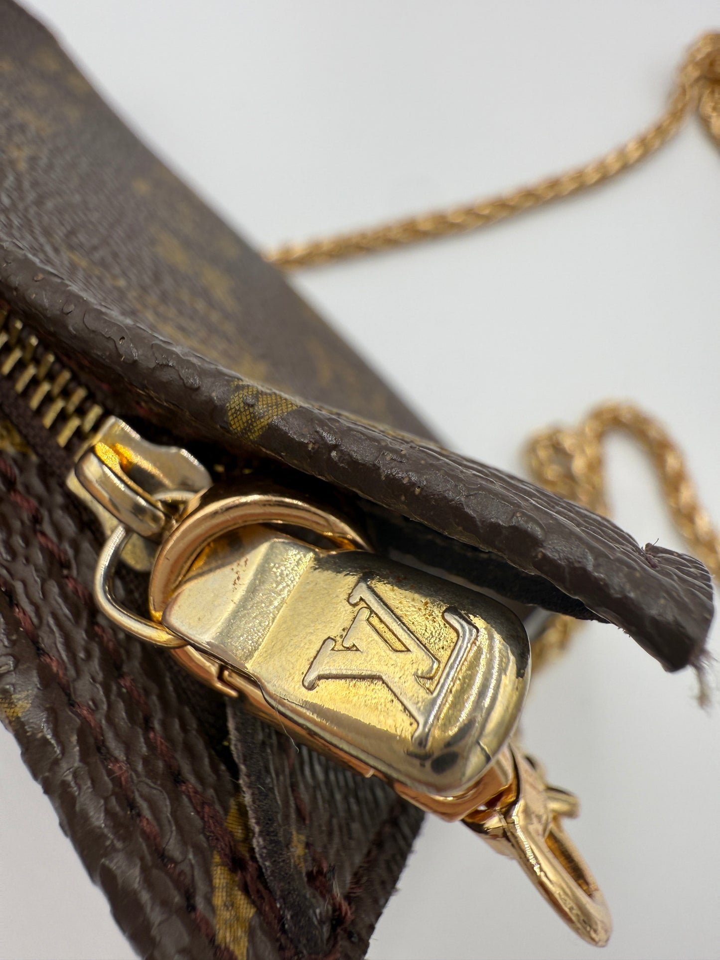 Louis Vuitton Monogram Coated Canvas Toiletry 15 cm