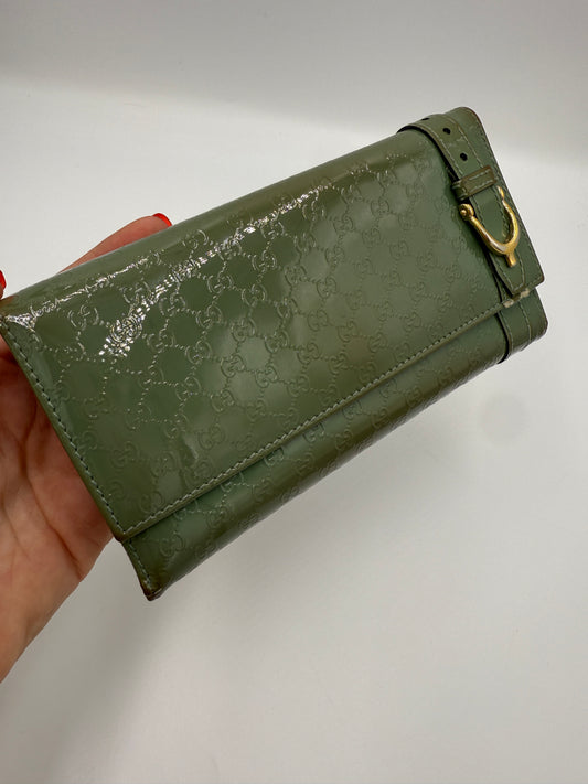 Givey Gucci Micro Guccissima Green Patent Leather Long Wallet