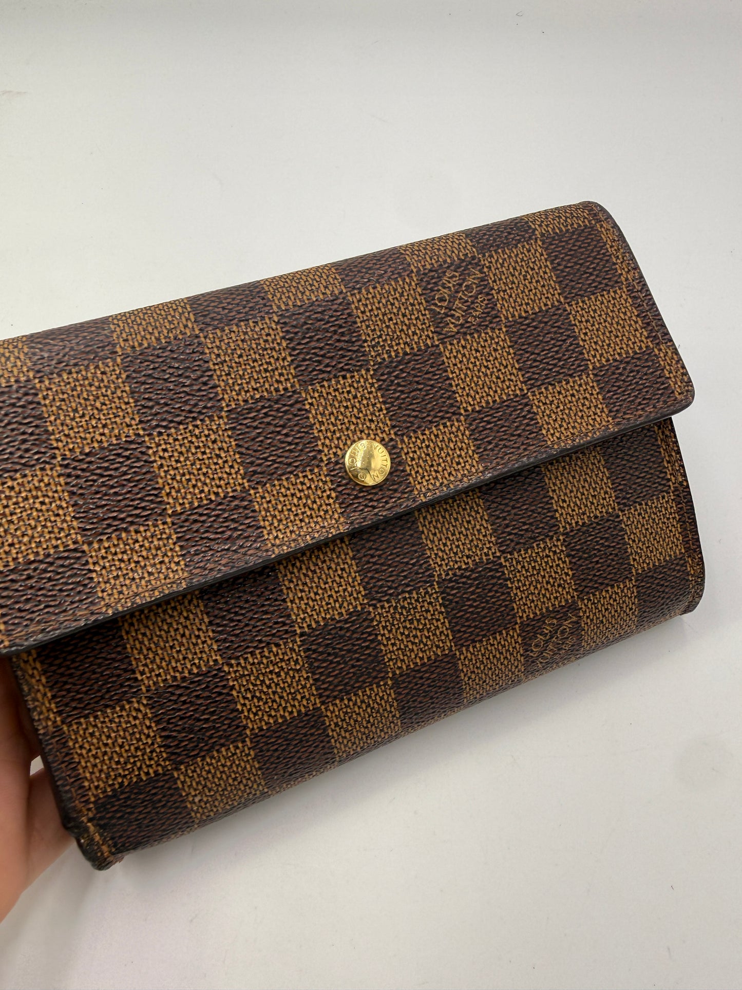 Louis Vuitton Damier Ebene Compact International Trifold Wallet SP0022