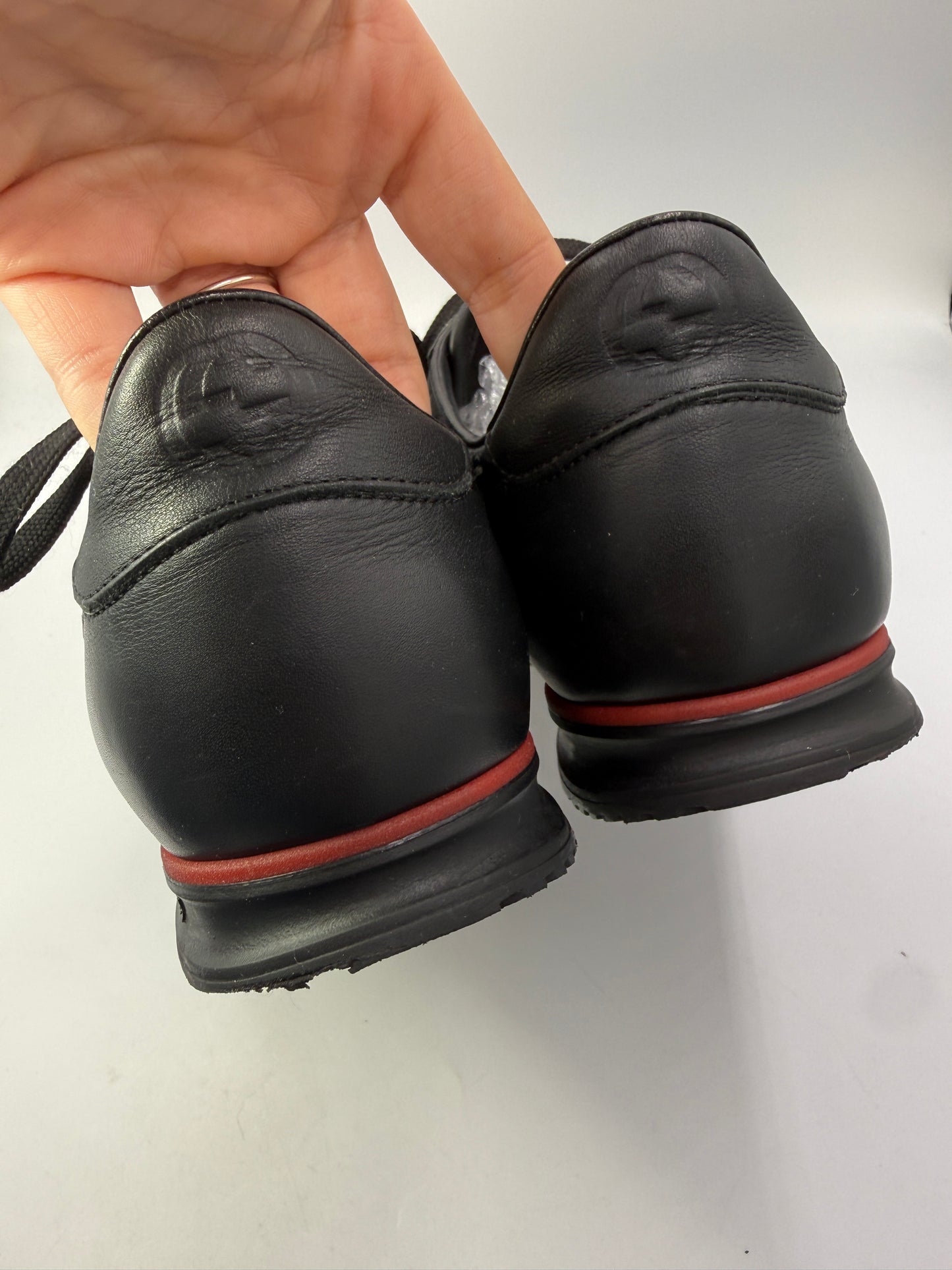 Gucci Men’s Guccissma Supreme Leather Sneakers Size 7