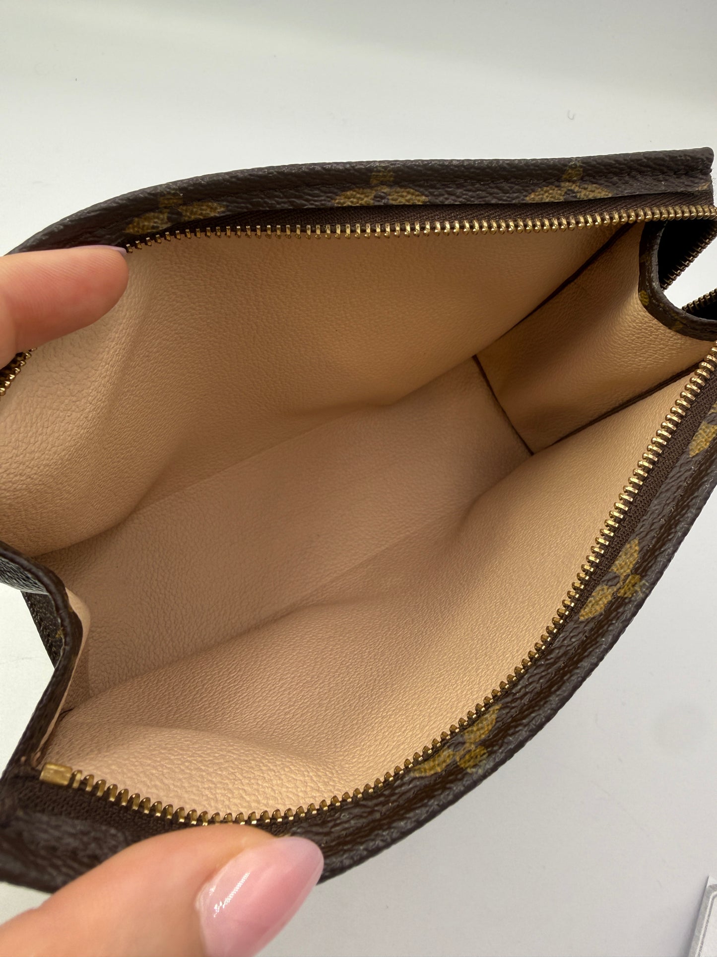 Louis Vuitton Monogram Coated Canvas Square Toiletry Pouch 19