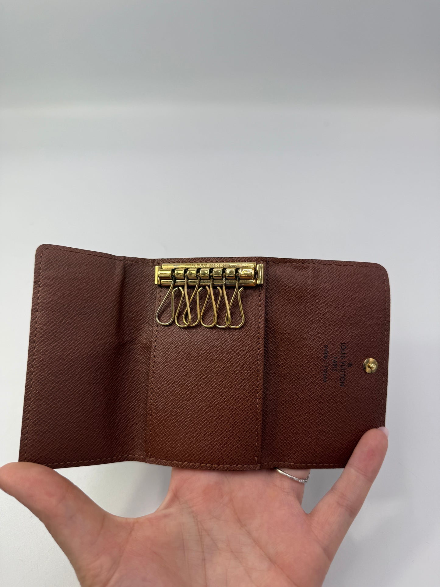 Louis Vuitton Monogram Coated Canvas 6 Key Holder CT5114