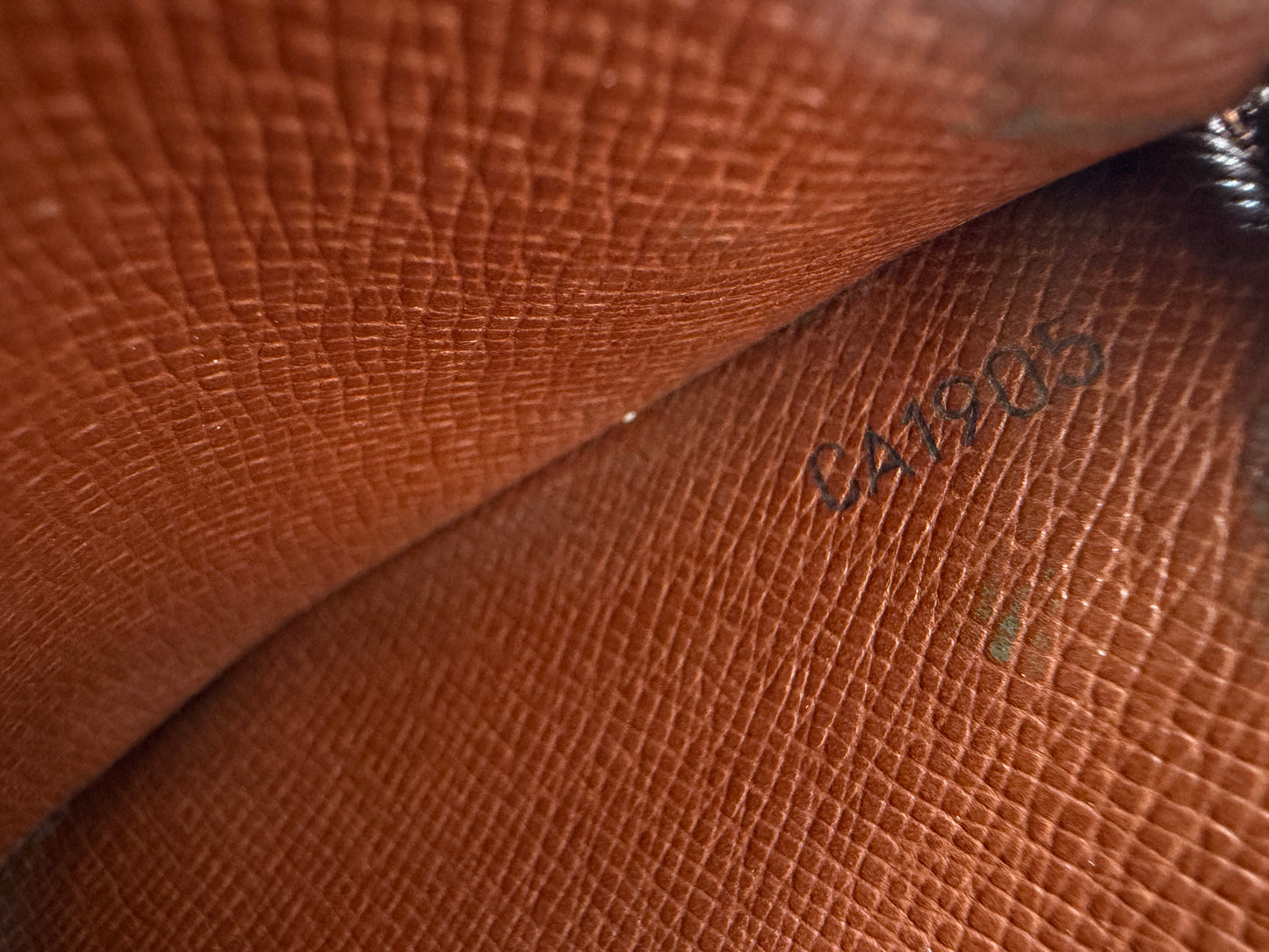 Louis Vuitton Monogram Coated Canvas Sarah Wallet CA1905