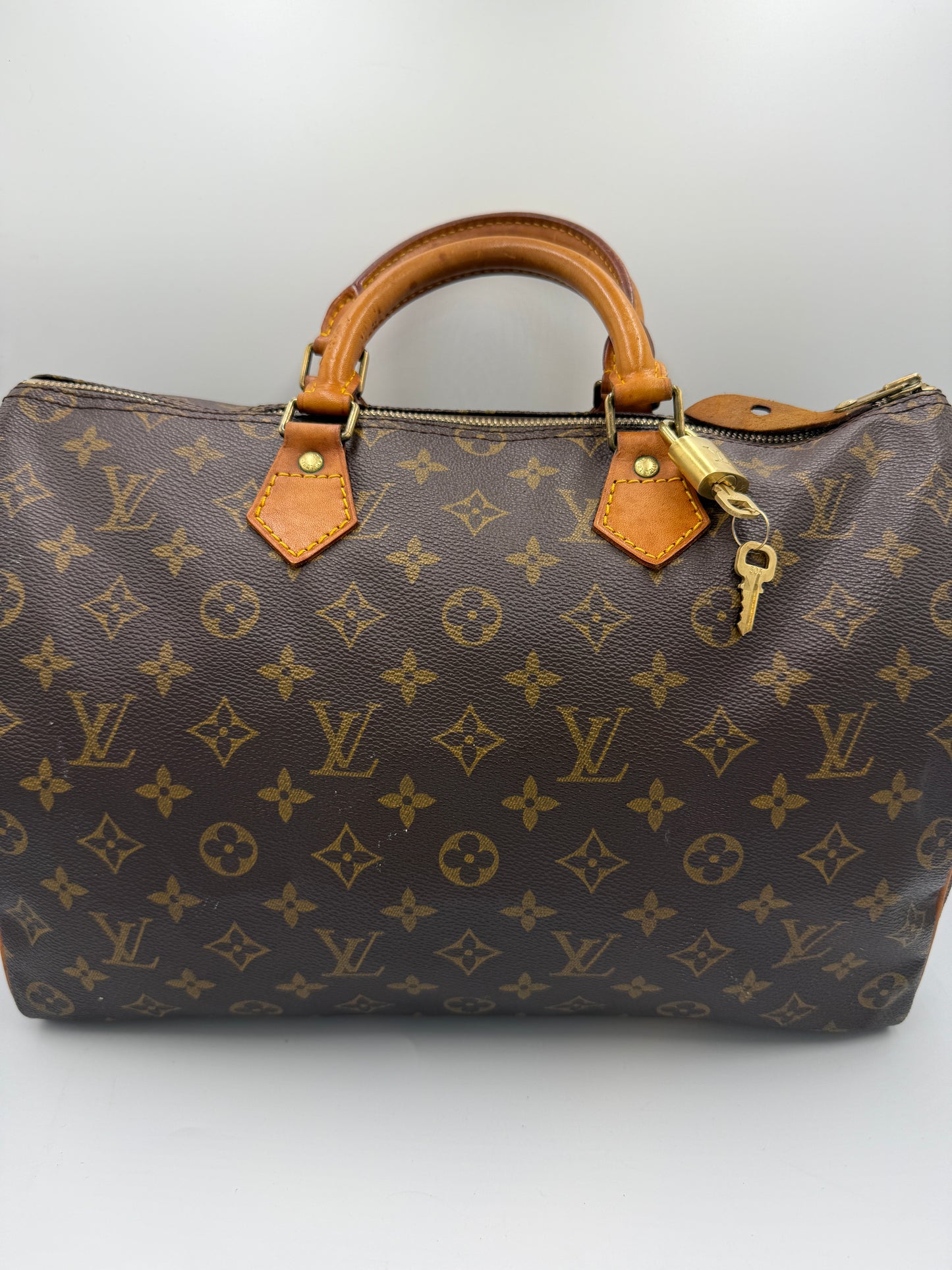 Louis Vuitton Monogram Coated Canvas Speedy 30 VI881