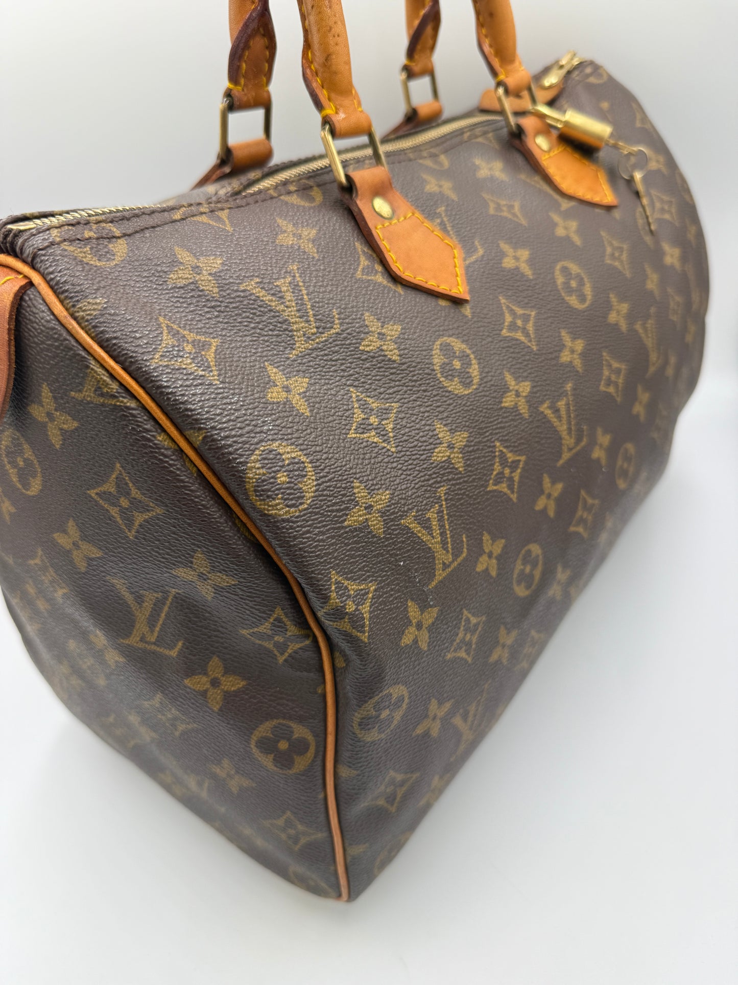 Louis Vuitton Monogram Coated Canvas Speedy 30 VI881