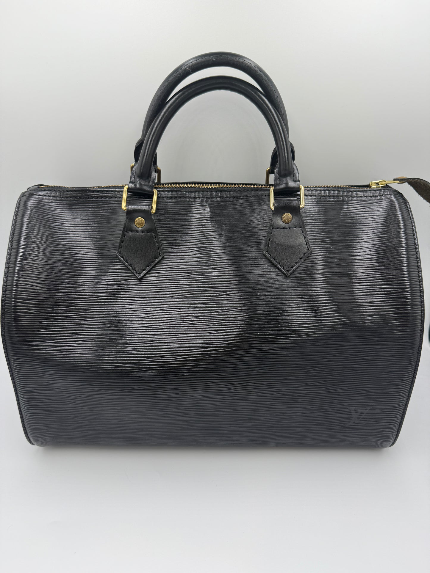 Louis Vuitton Speedy 30 Black Epi Leather VI0956