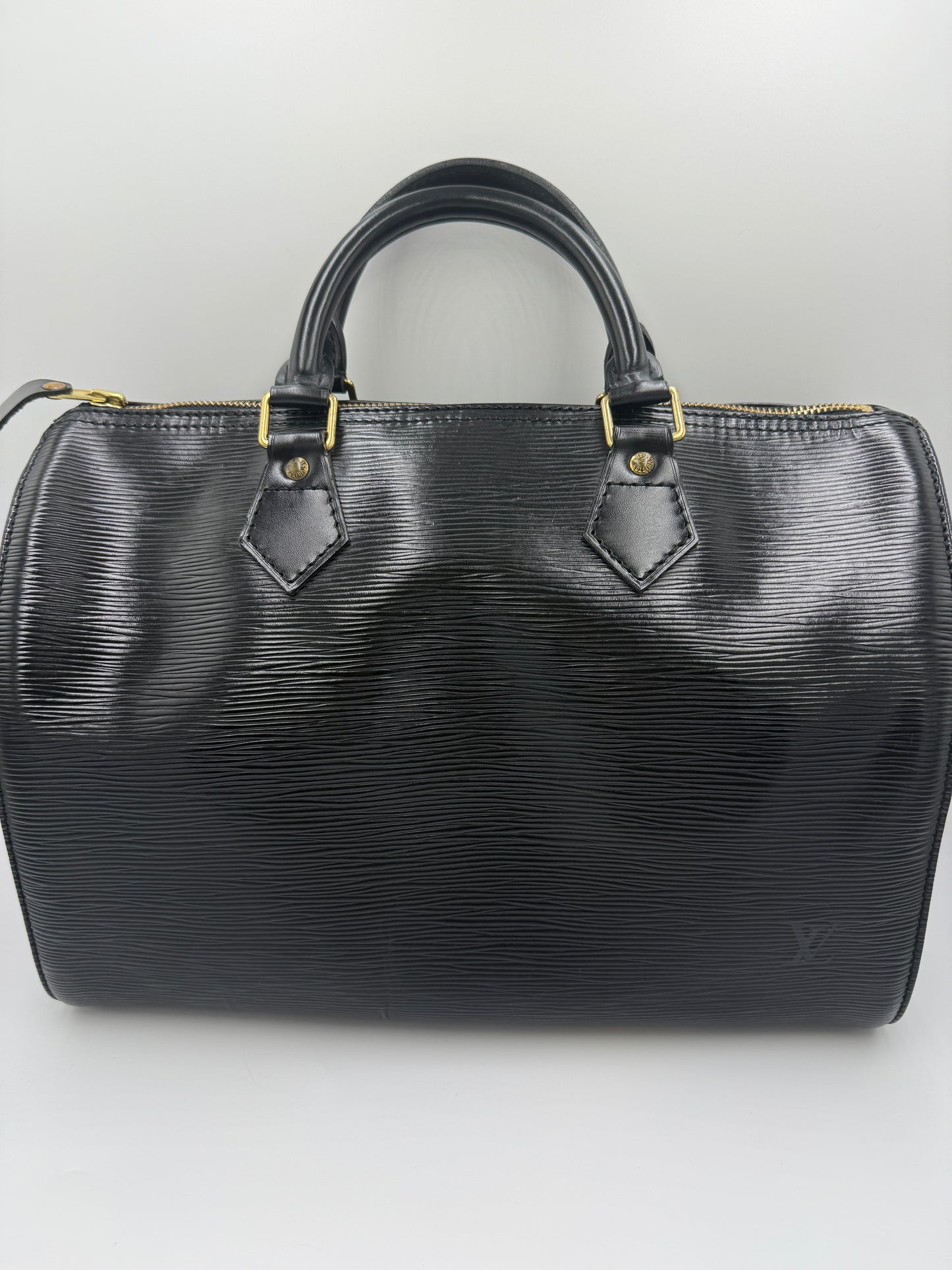 Louis Vuitton Speedy 30 Black Epi Leather VI0956