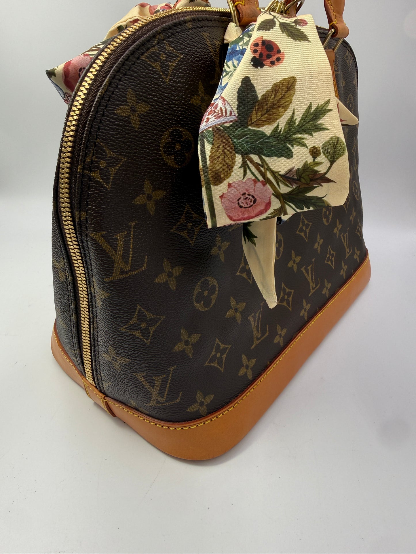 Louis Vuitton Monogram Coated Canvas Alma PM VI1914
