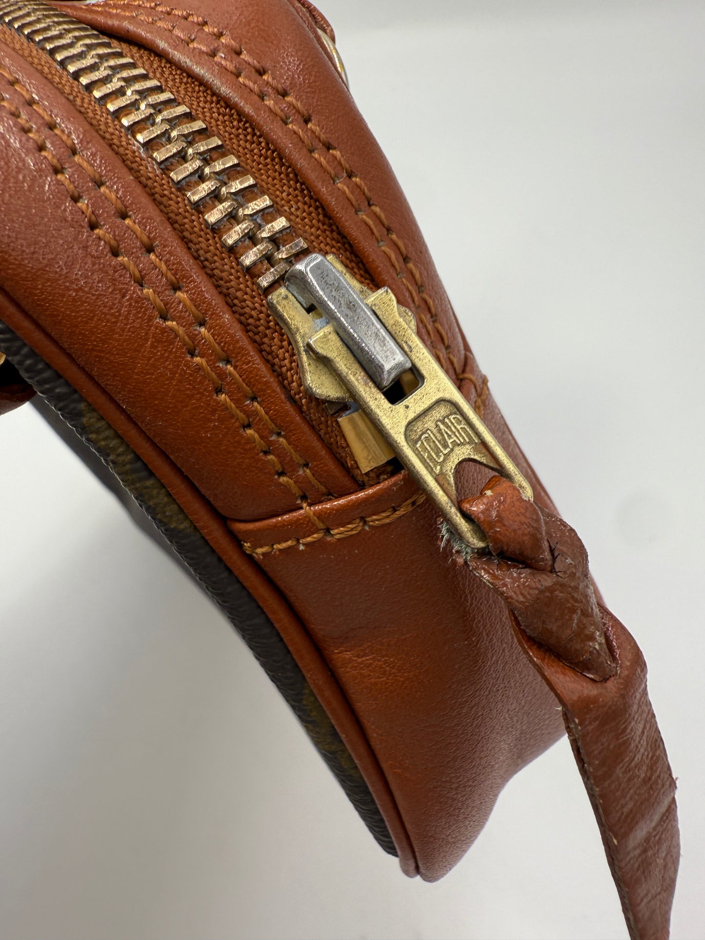 Louis Vuitton Monogram Coated Canvas Vintage Wristlet Pochette