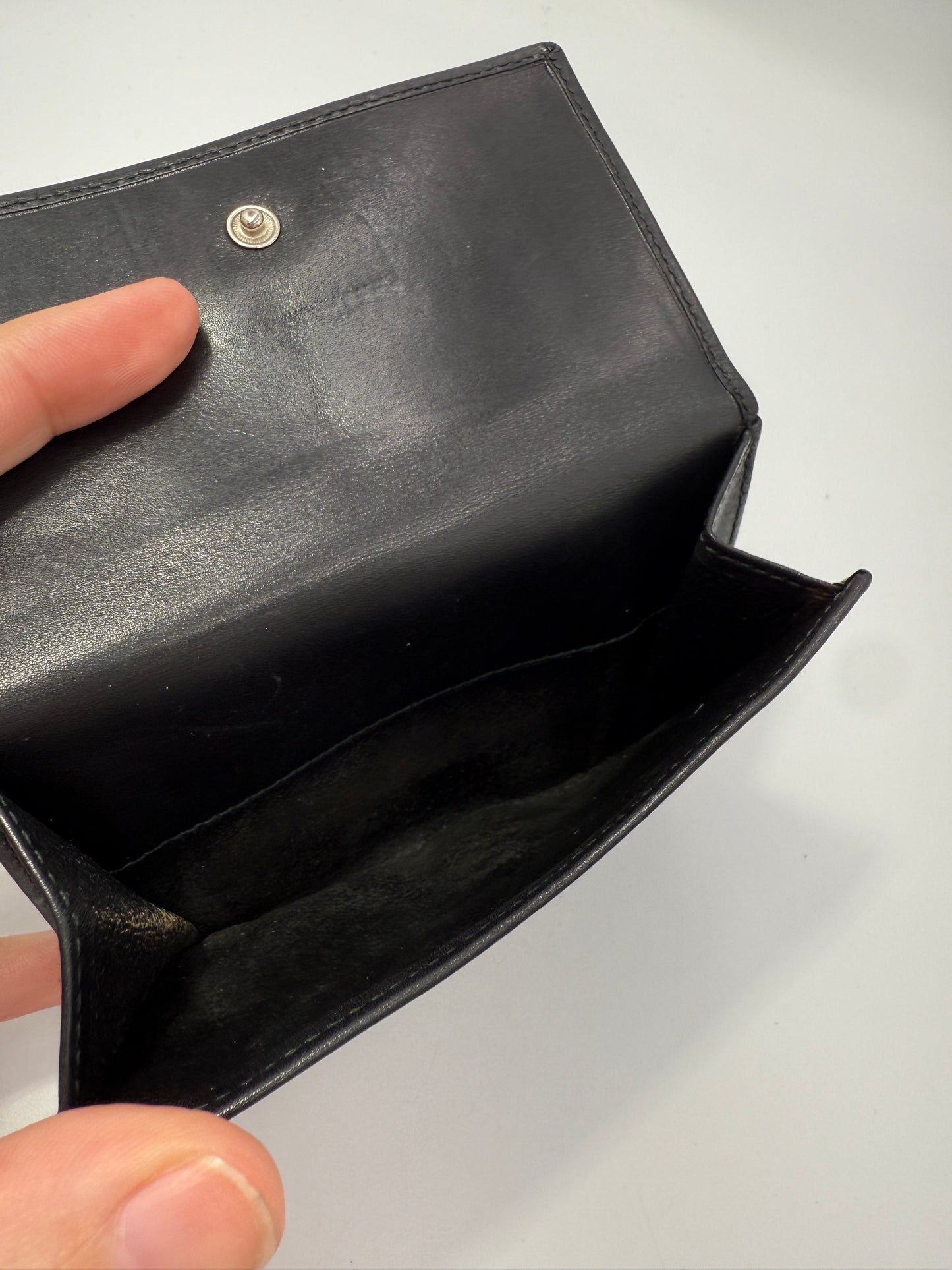 Gucci Black Smooth Leather Sherry Compact Wallet