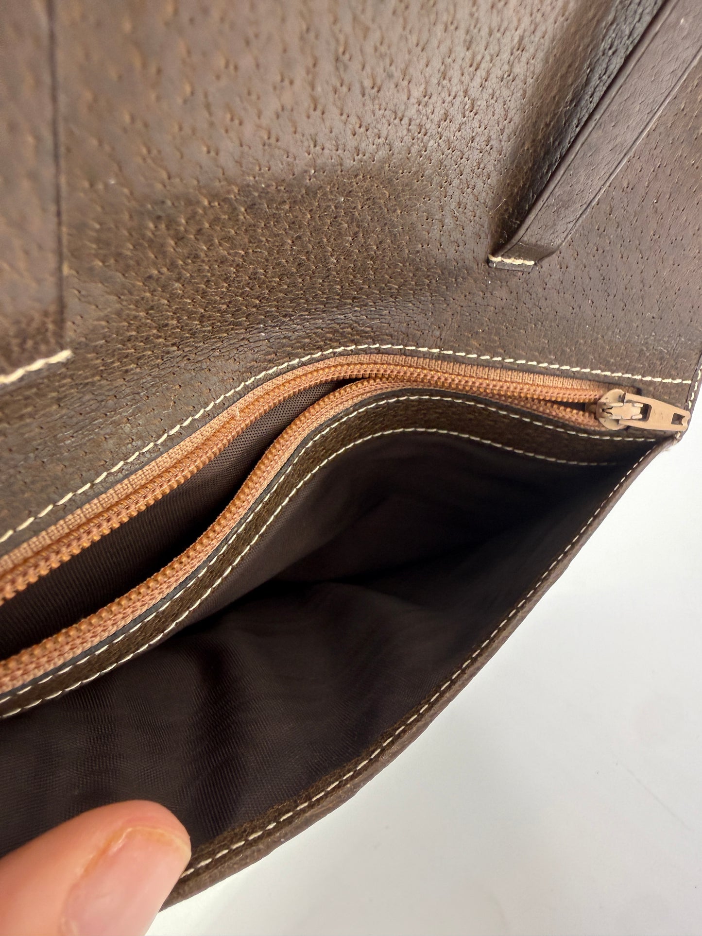 Gucci Guccissima Supreme Coated Canvas Unisex Passport Holder Organizer