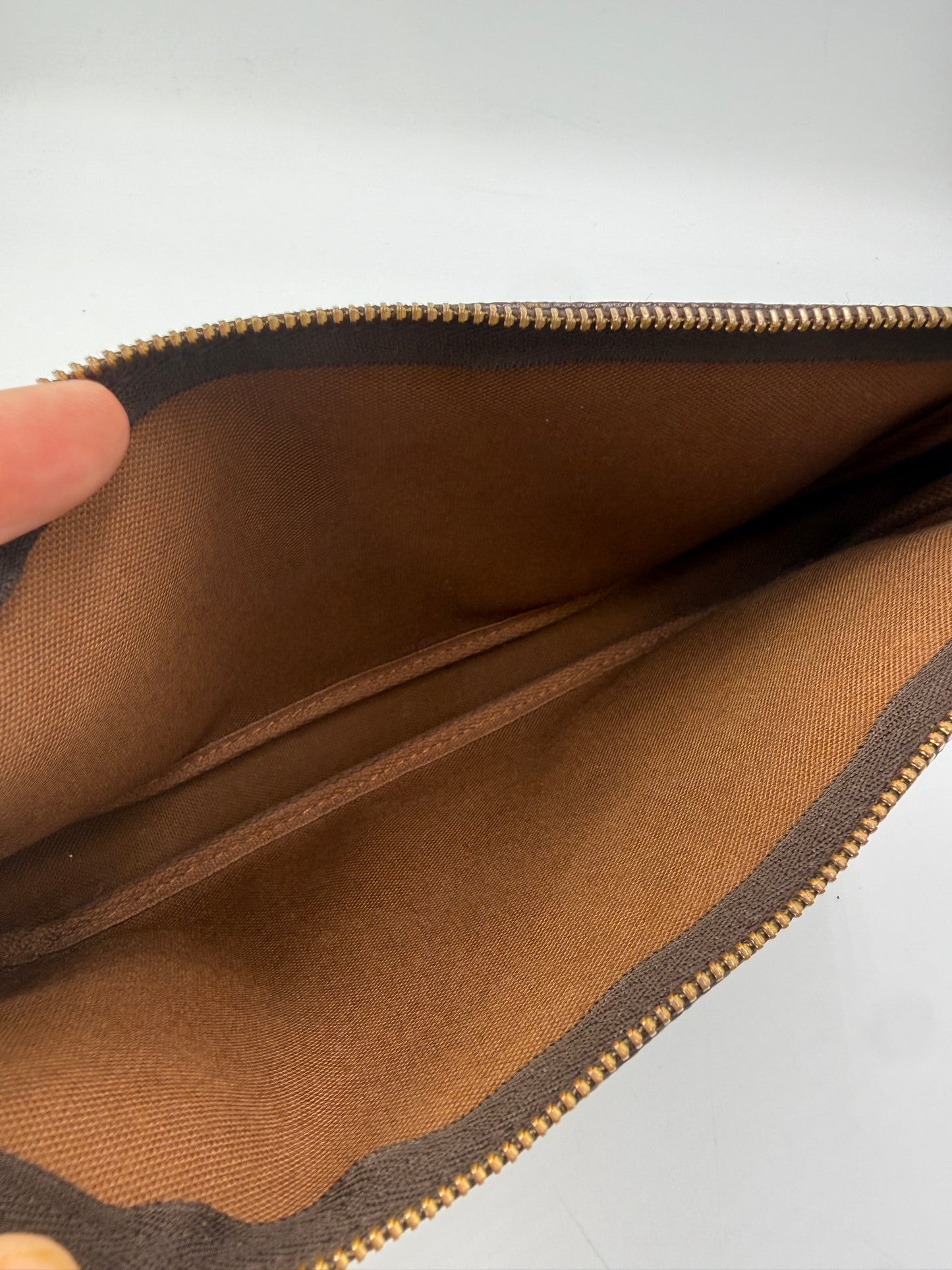 Louis Vuitton Monogram Pochette Accessories GM AR0988