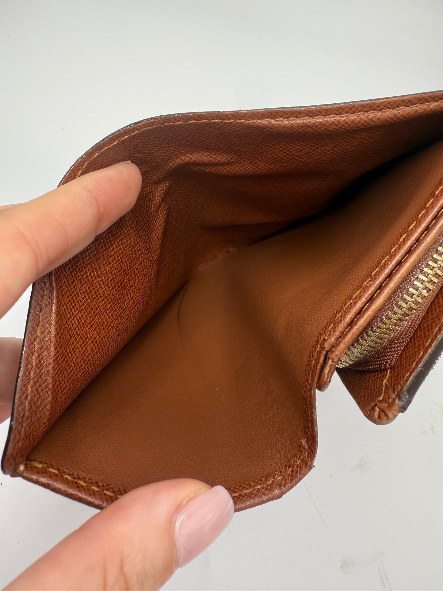 Louis Vuitton Monogram Porte Monnaie Tresor Wallet CA0072