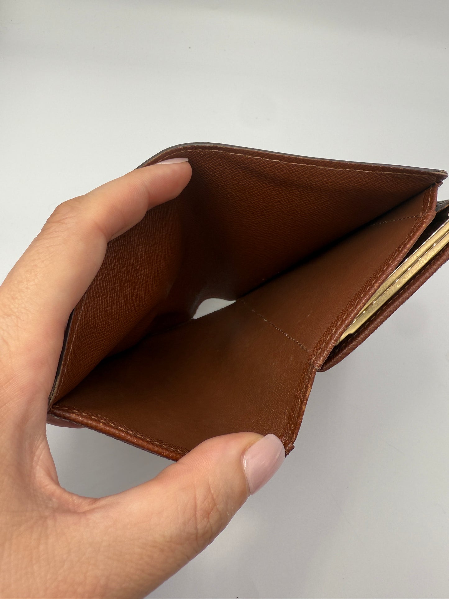 Louis Vuitton Monogram Kisslock Wallet MI1001