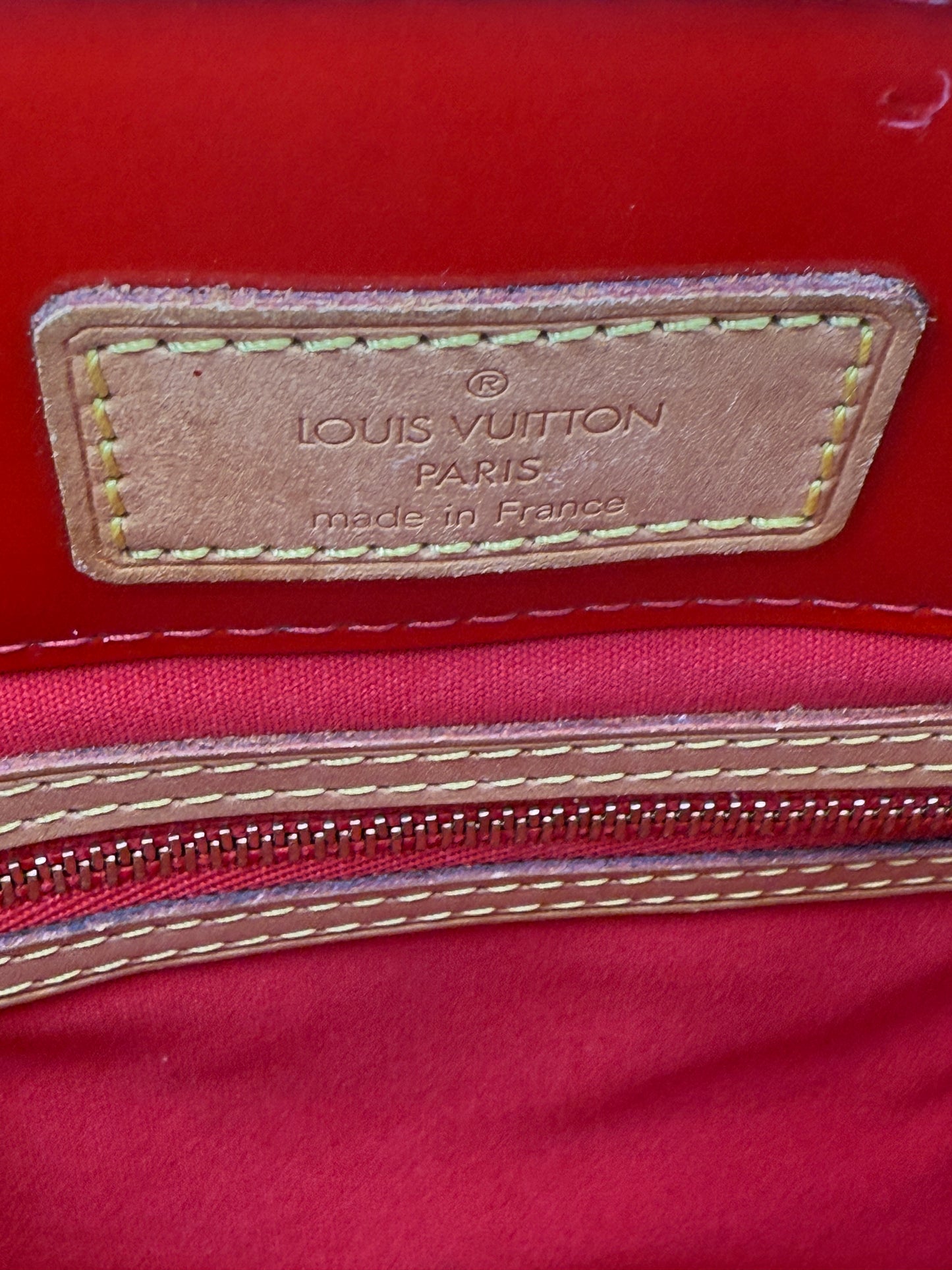 Louis Vuitton Tomato Red Vernis Reade PM TH1004