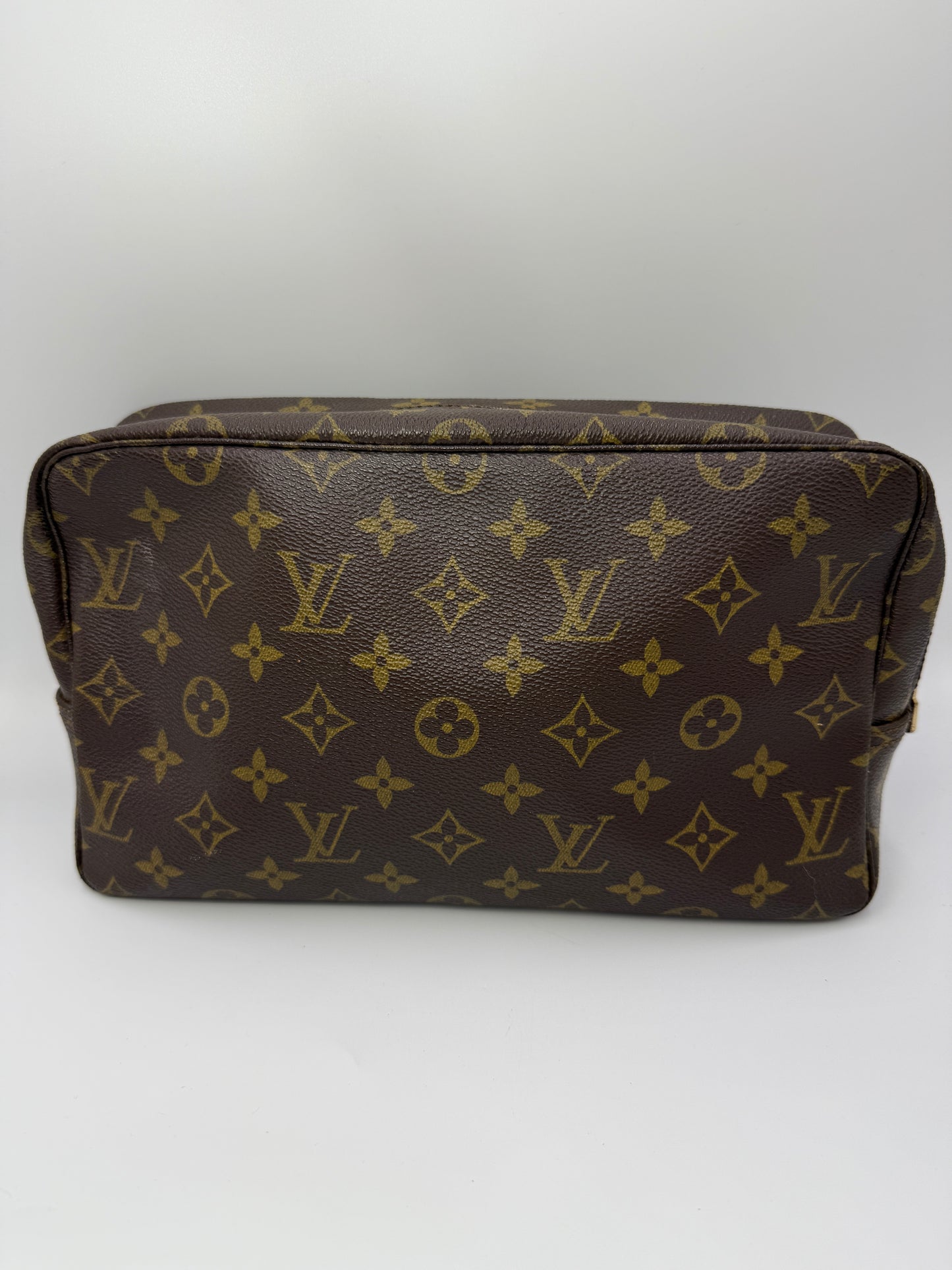 Louis Vuitton Monogram Coated Canvas Toiletry 28 cm