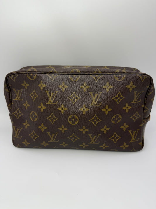 Louis Vuitton Monogram Coated Canvas Toiletry 28 cm