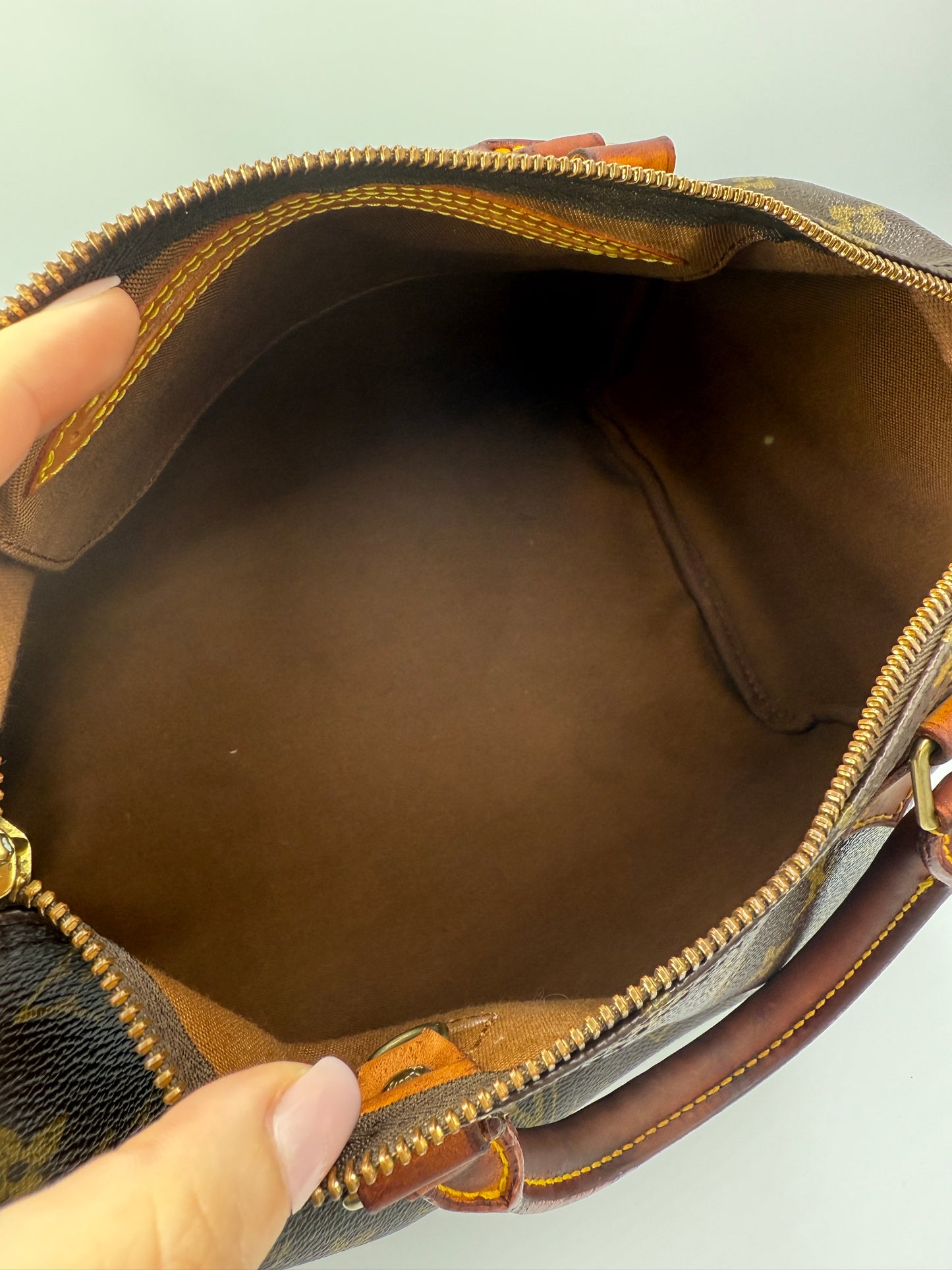 Louis Vuitton Monogram Coated Canvas Speedy 30 SP0935