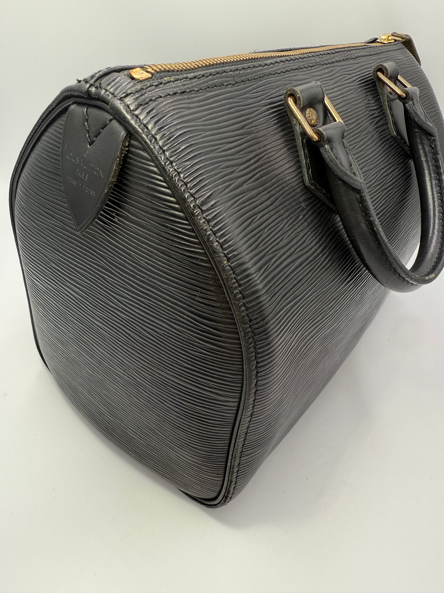 Louis Vuitton Speedy 25 Black Epi Leather SP0035