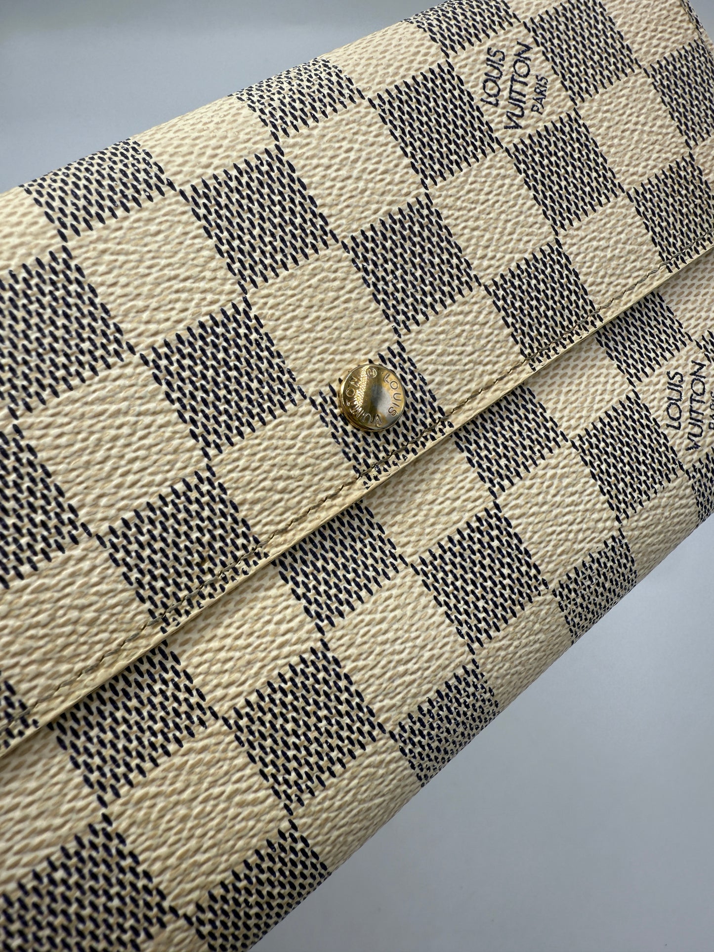Louis Vuitton Damier Azur Sarah Wallet TH0068