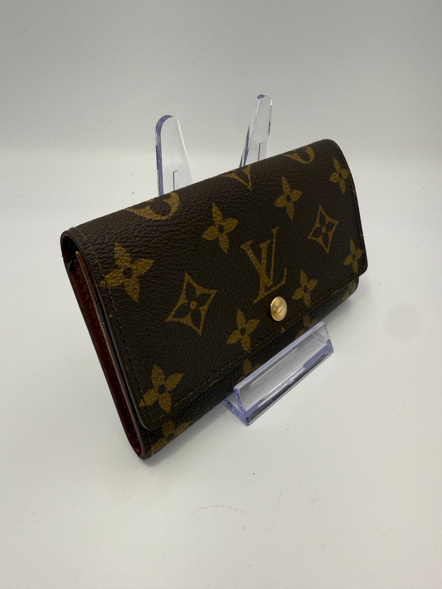 Louis Vuitton Monogram Compact Sarah Wallet
