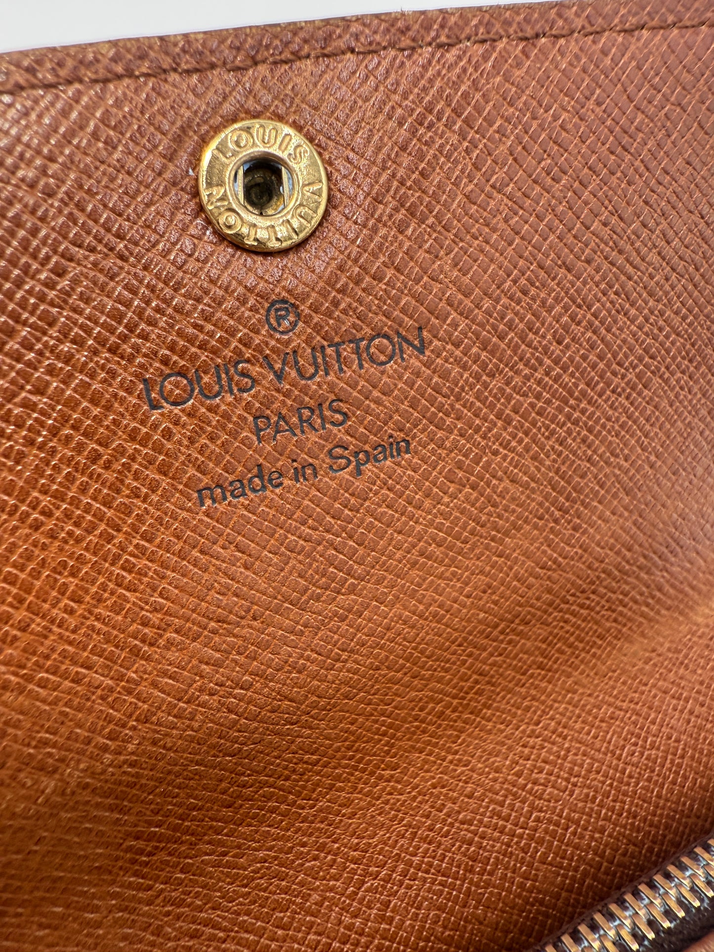 Louis Vuitton Monogram Compact Sarah Wallet