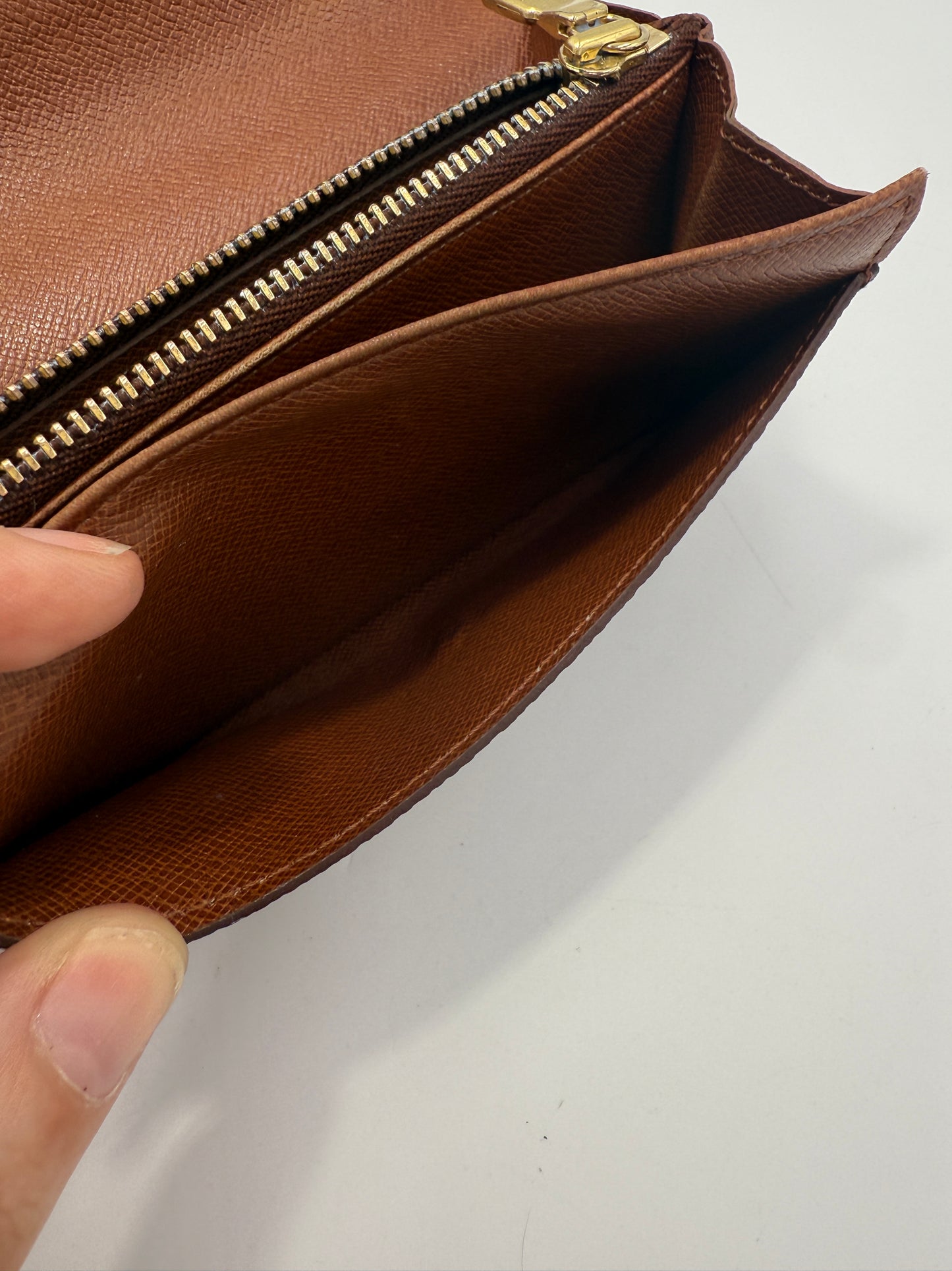 Louis Vuitton Monogram Compact Sarah Wallet