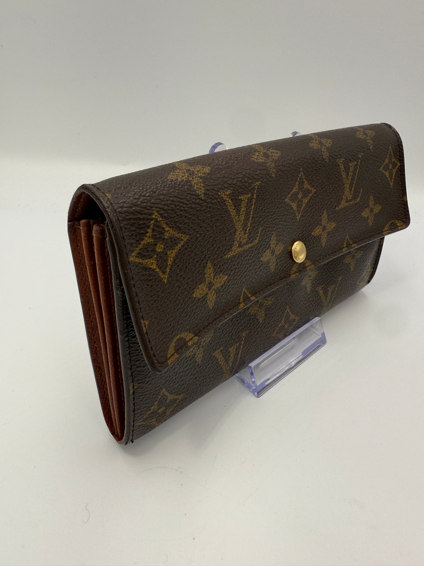 Louis Vuitton Monogram Sarah Wallet SD0062