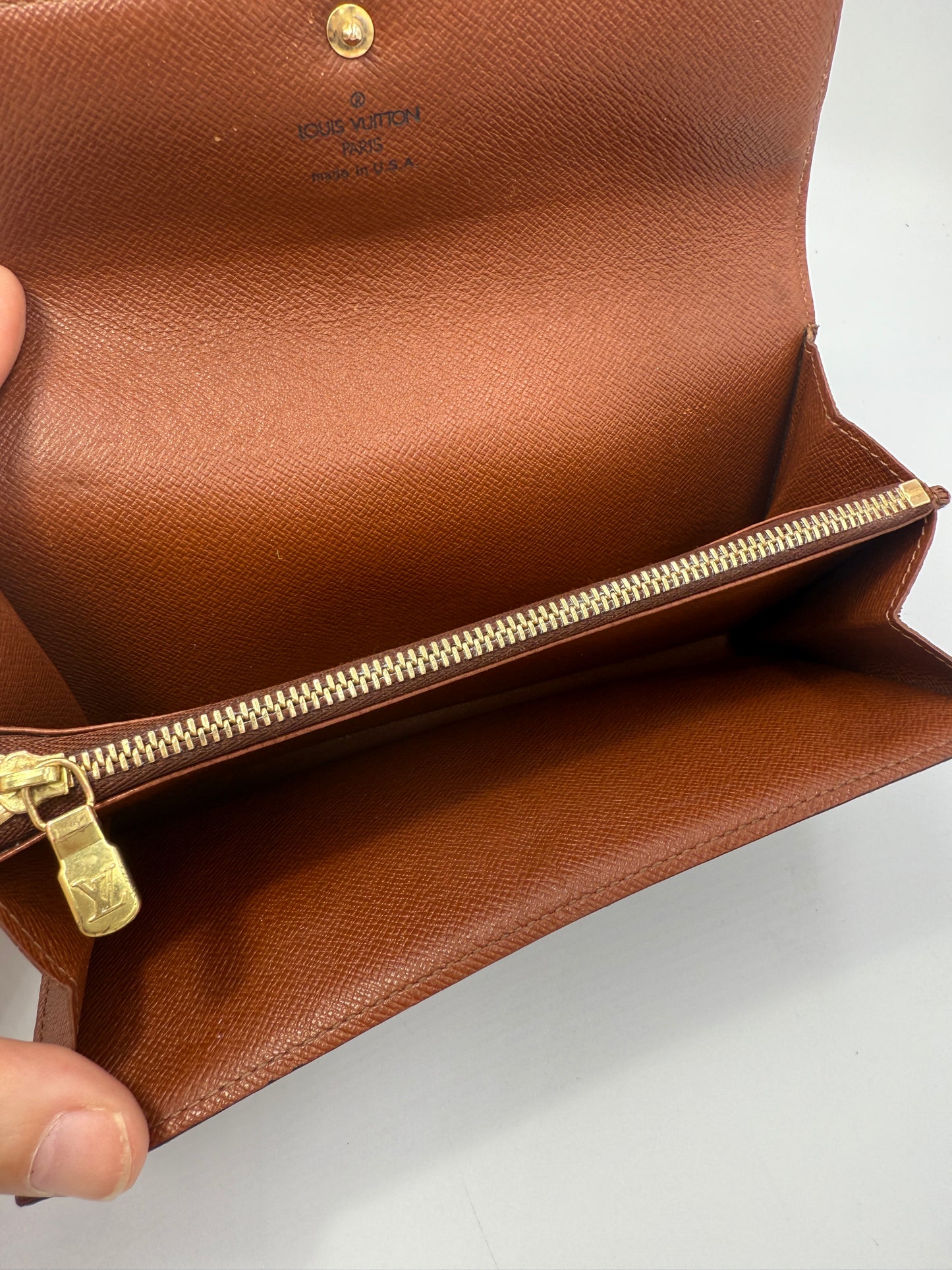 Louis Vuitton Monogram Sarah Wallet SD0062