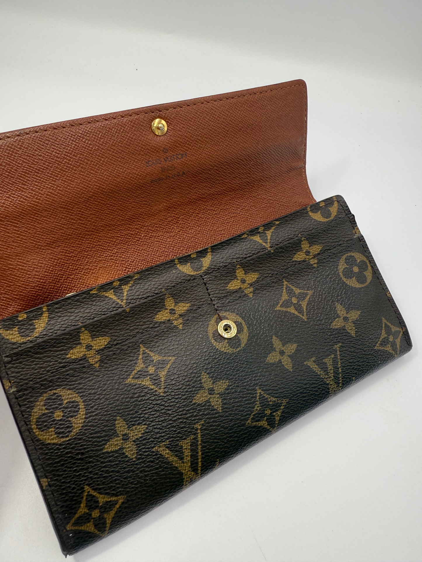 Louis Vuitton Monogram Sarah Wallet SD2087
