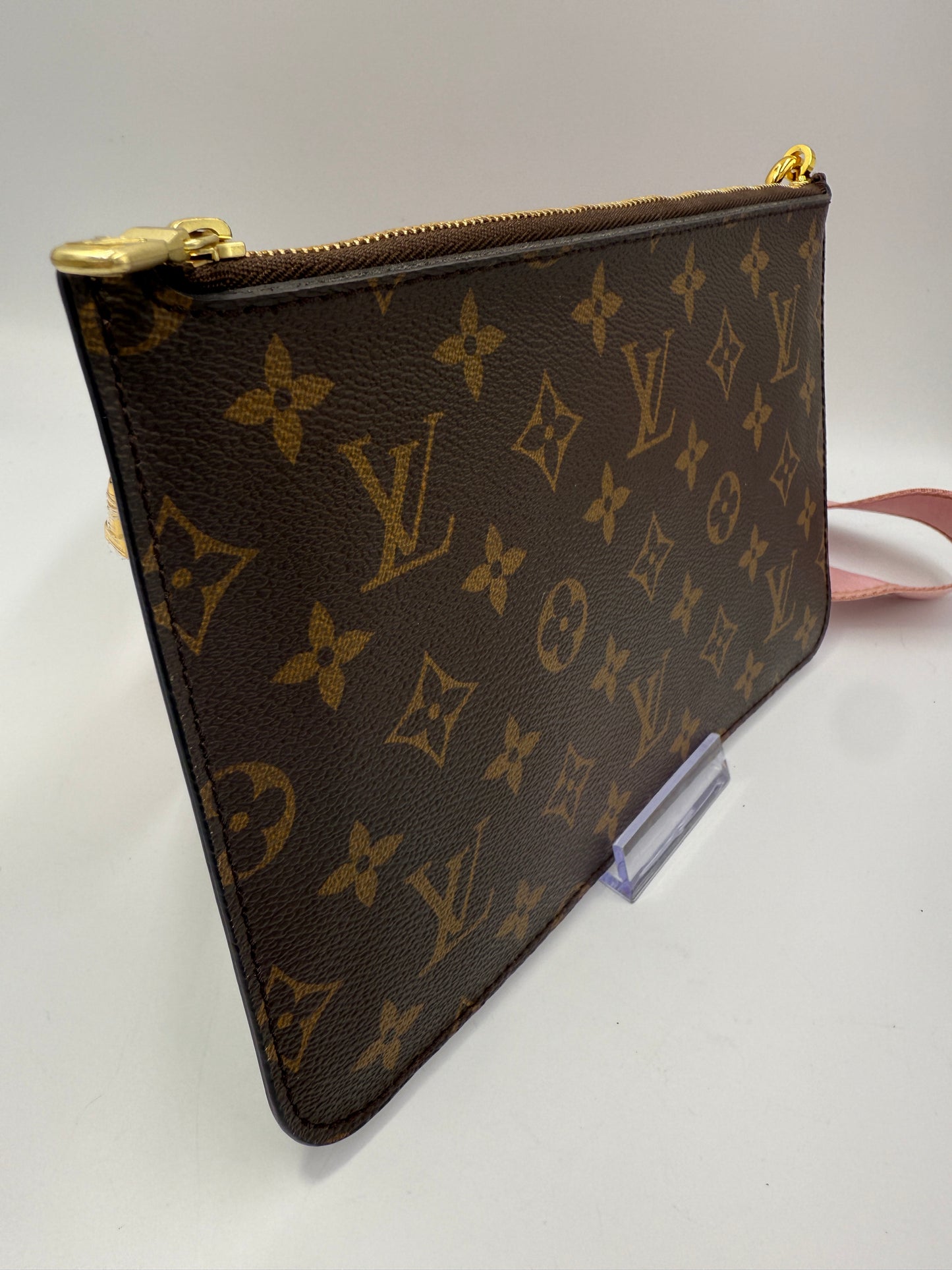 Louis Vuitton Monogram Pouch with Unbranded Strap SP3119