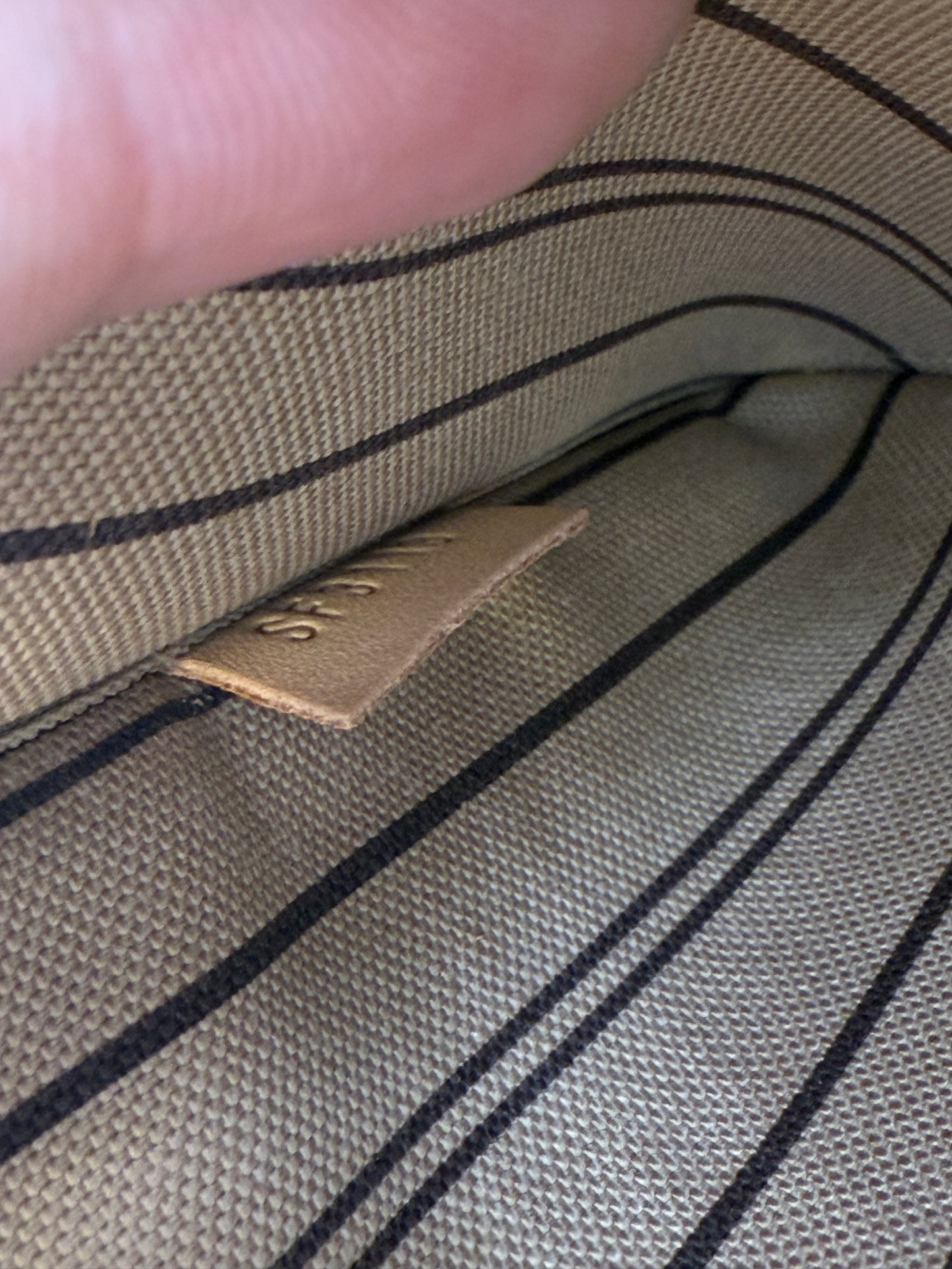 Louis Vuitton Monogram Pouch with Unbranded Strap SP3119