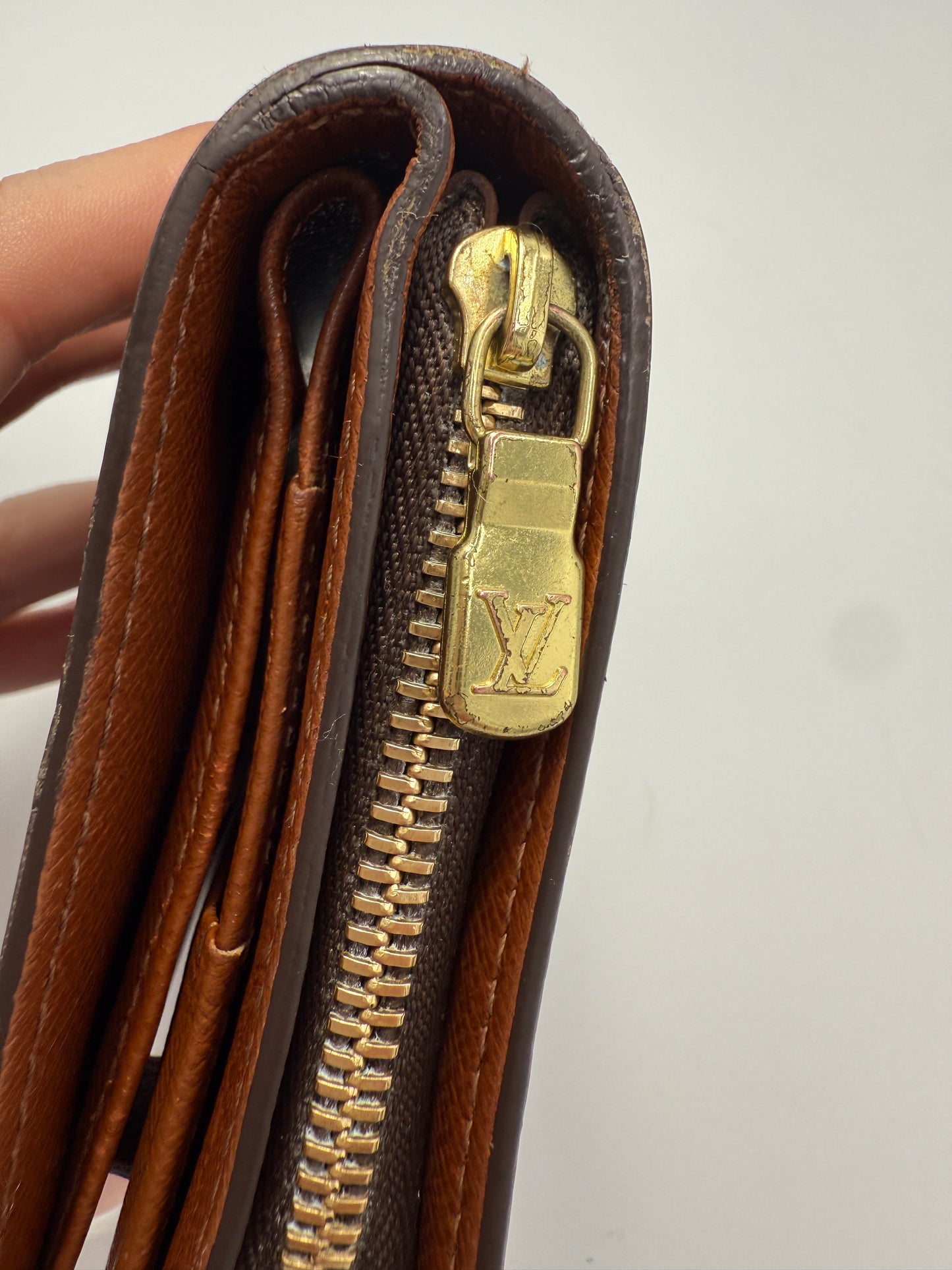 Louis Vuitton Monogram Compact Zippy Wallet MI0082