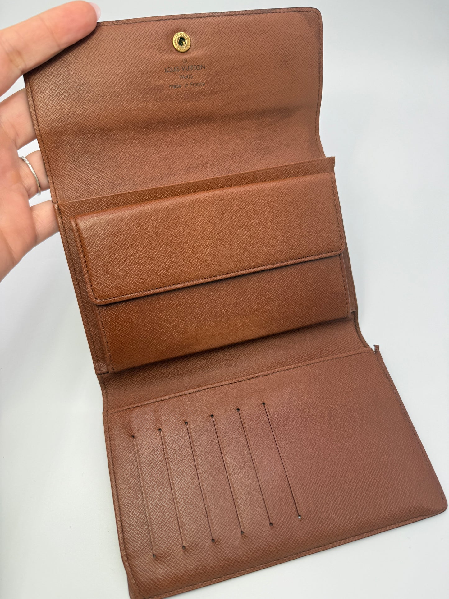 Louis Vuitton Vintage Monogram Compact International Wallet With COA MI0955