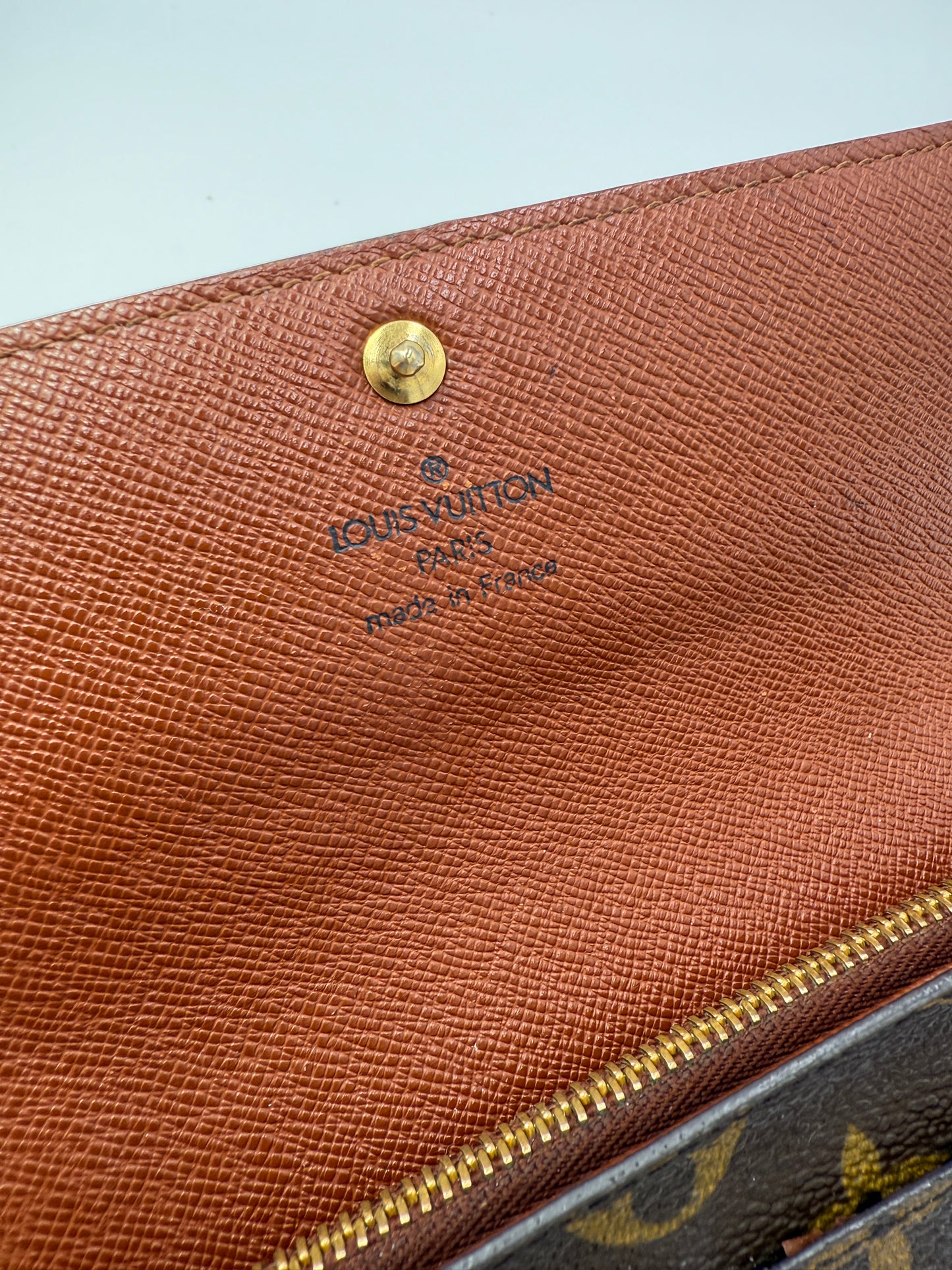 Louis Vuitton Monogram Sarah Wallet CA3101