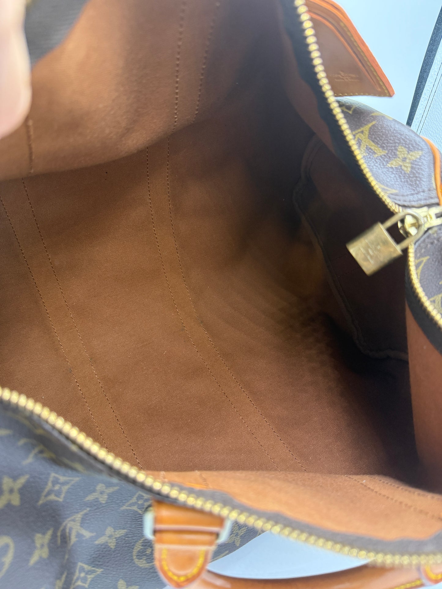 Louis Vuitton Vintage Monogram Keepall 45 cm Bandouliere Travel Bag with COA VI8902