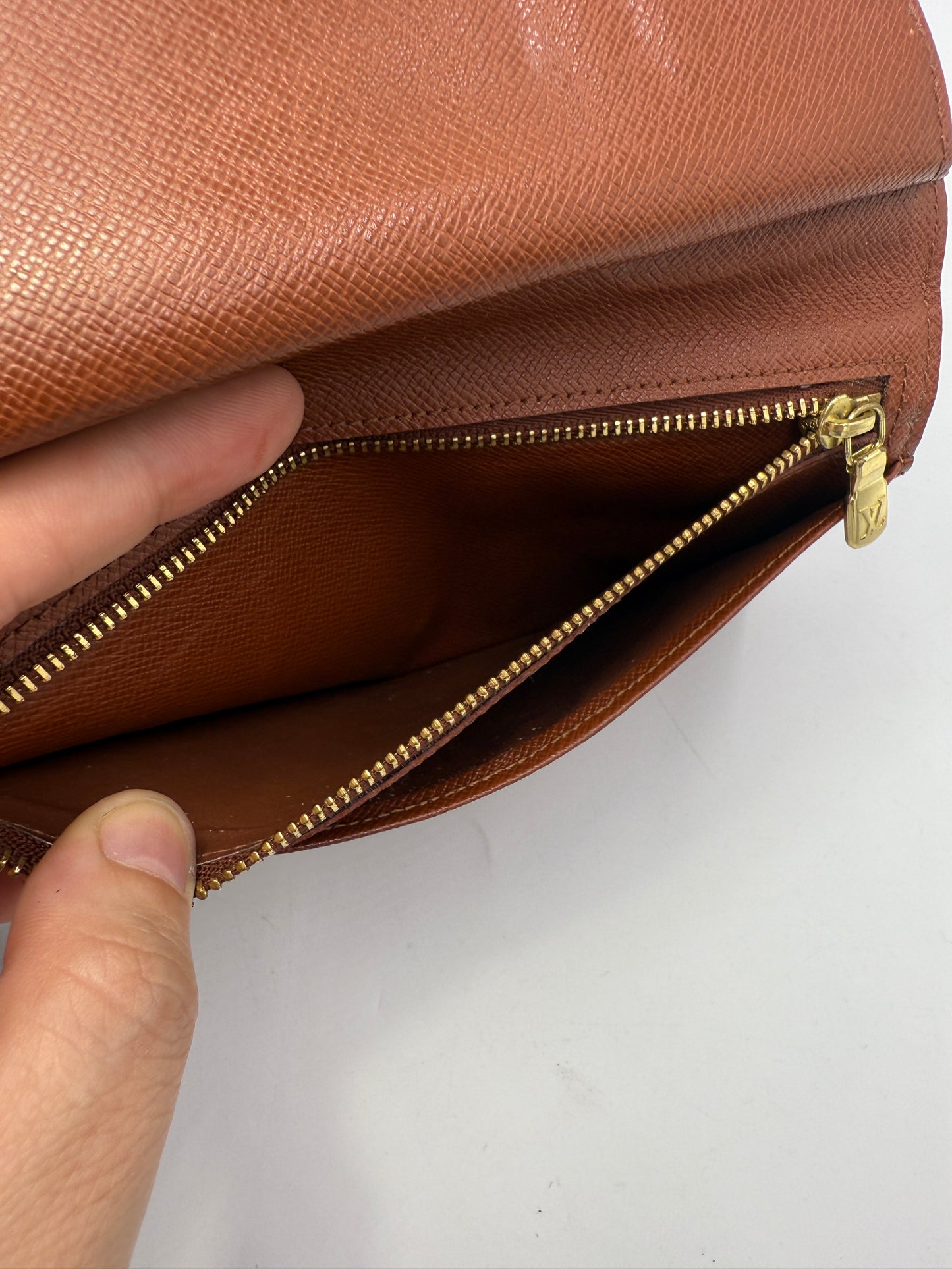 Louis Vuitton Monogram Long Kisslock Wallet SD1929