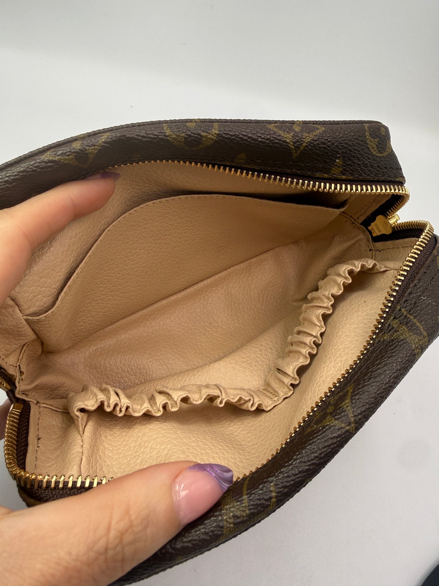 Louis Vuitton Monogram Coated Canvas Trousse Toiletry 18 cm 834