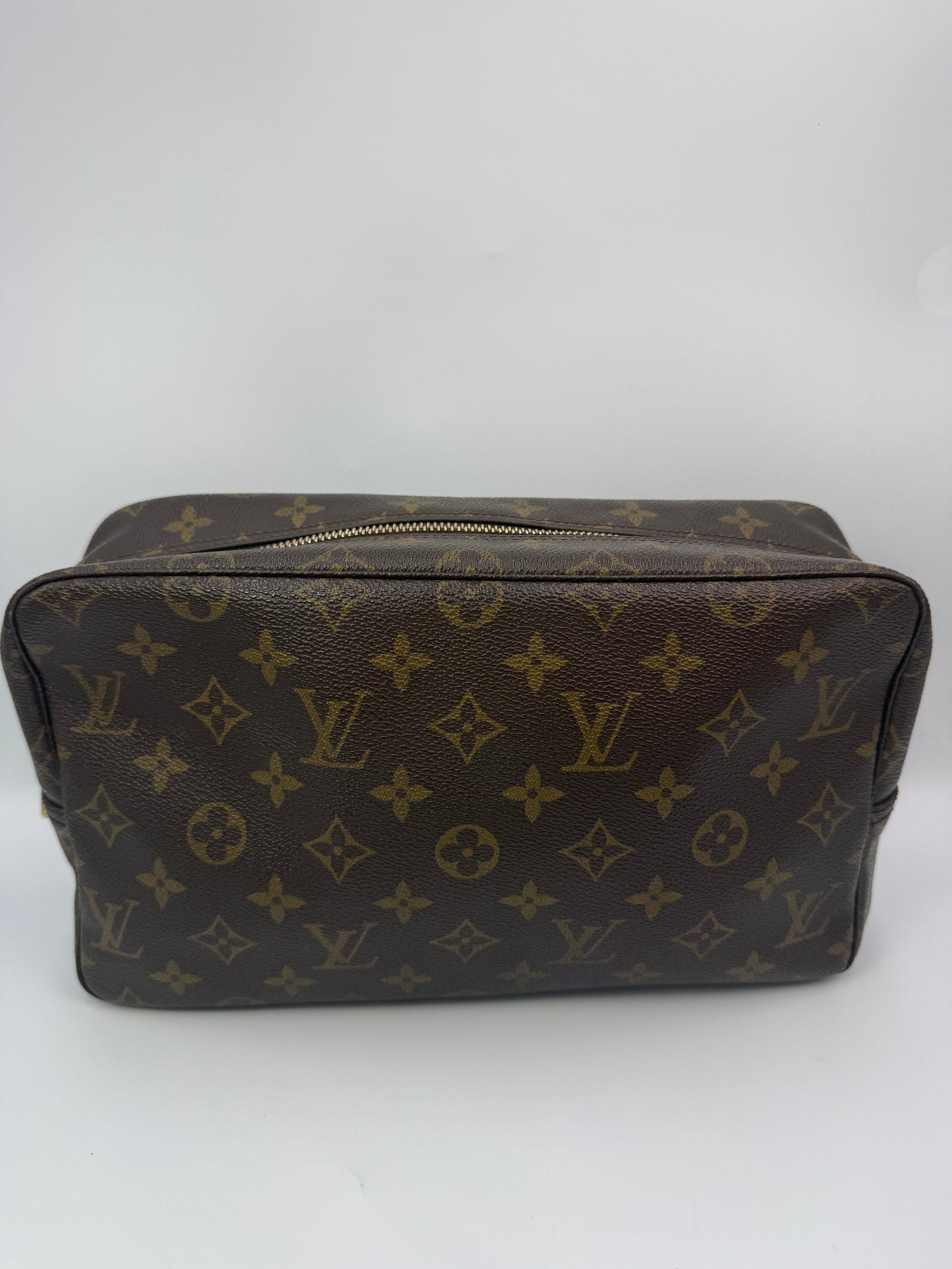 Louis Vuitton Monogram Coated Canvas Toiletry 28 cm