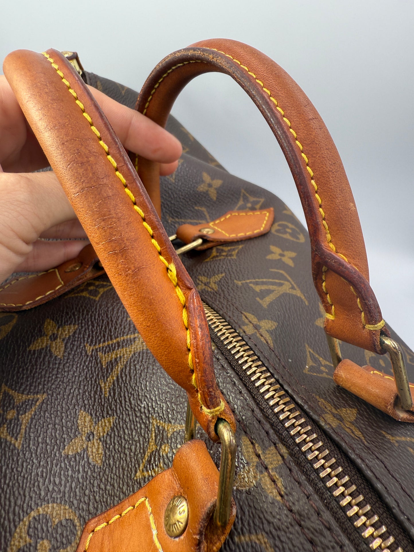 Louis Vuitton Monogram Speedy 40 SP0020